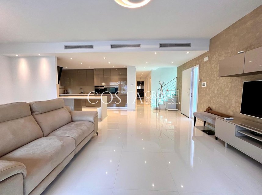 Herverkoop - Villa -
Orihuela - Dehesa de Campoamor