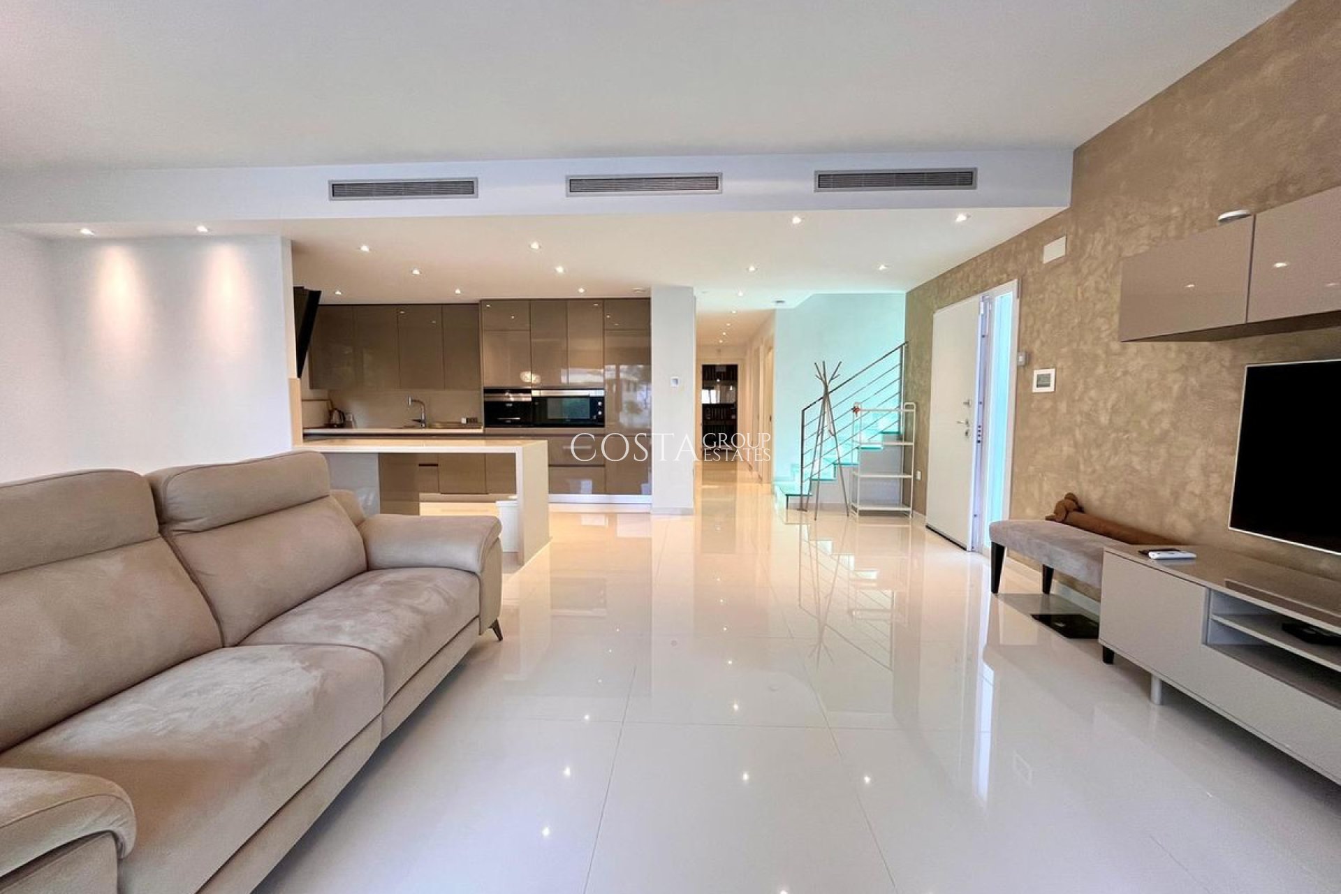 Herverkoop - Villa -
Orihuela - Dehesa de Campoamor