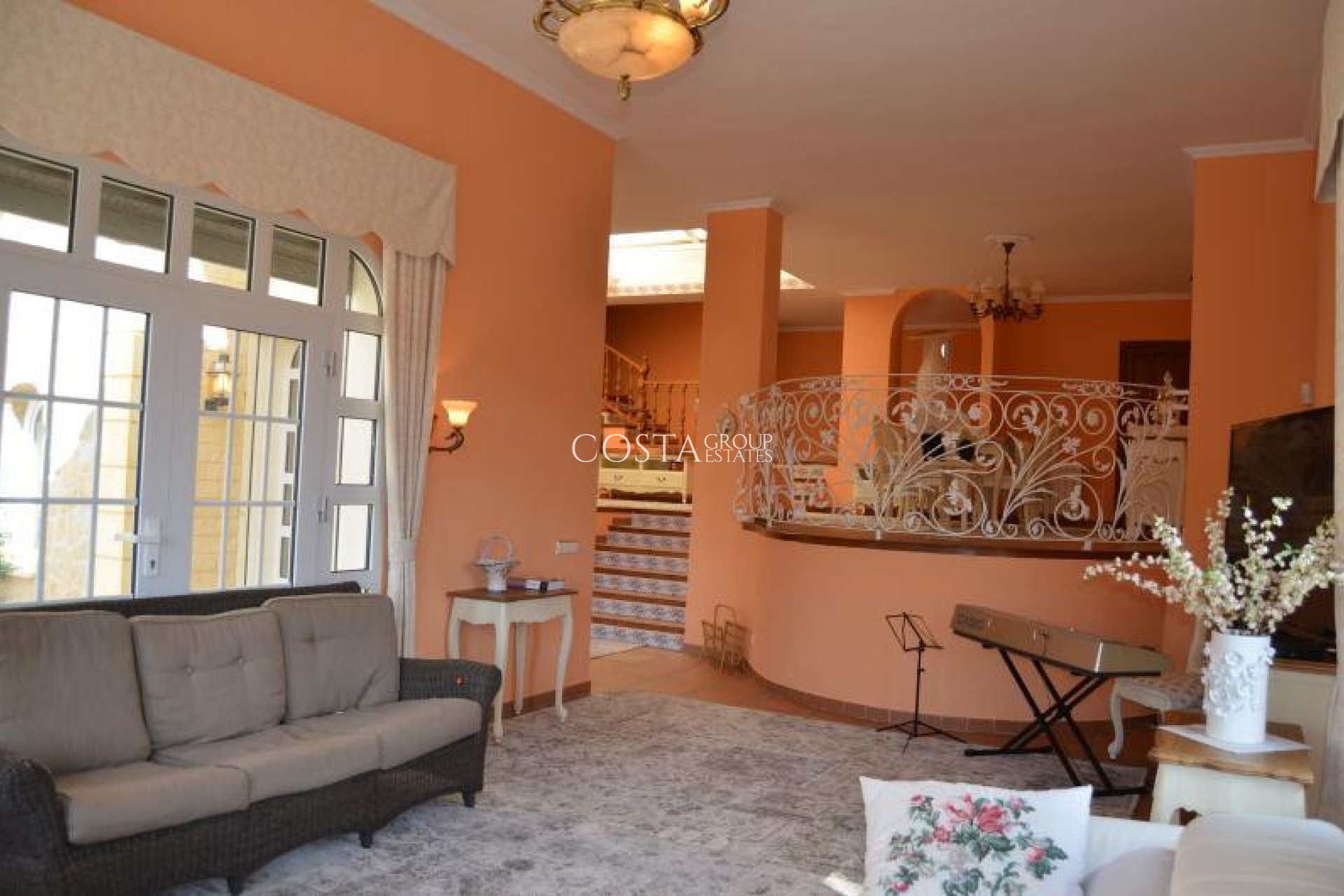 Herverkoop - Villa -
Orihuela - Dehesa de Campoamor