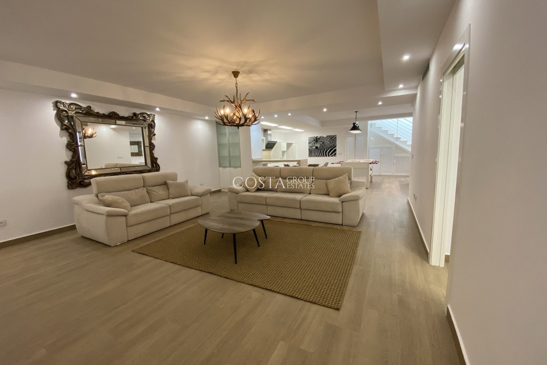 Herverkoop - Villa -
Orihuela - Dehesa de Campoamor