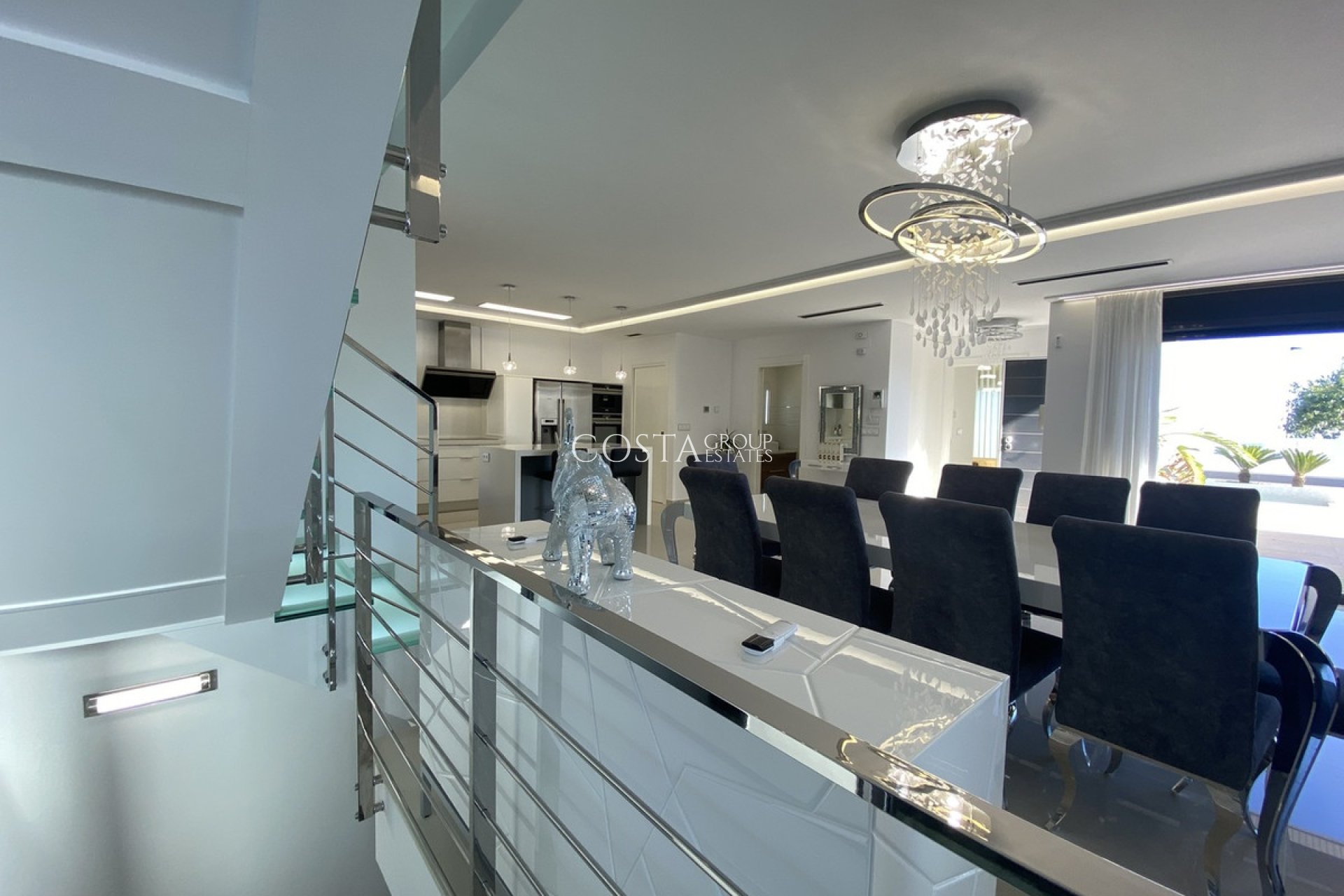 Herverkoop - Villa -
Orihuela - Dehesa de Campoamor