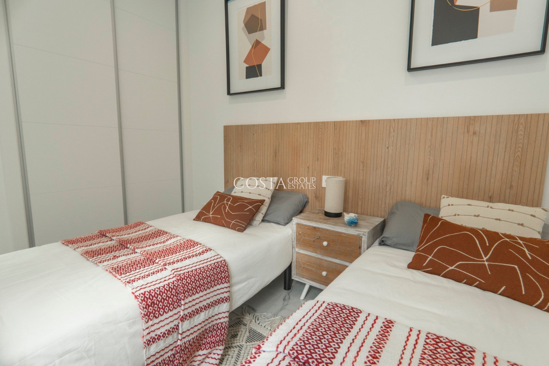 Herverkoop - Villa -
Orihuela - La Florida