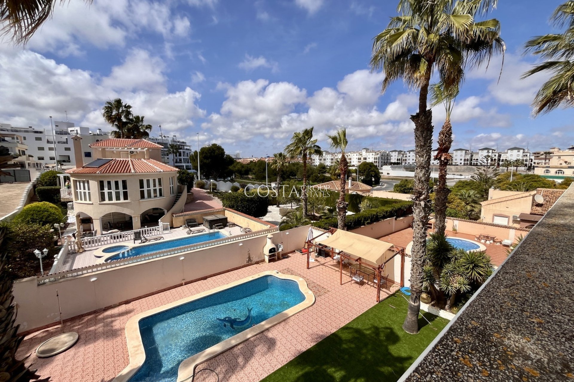 Herverkoop - Villa -
Orihuela - La Zenia