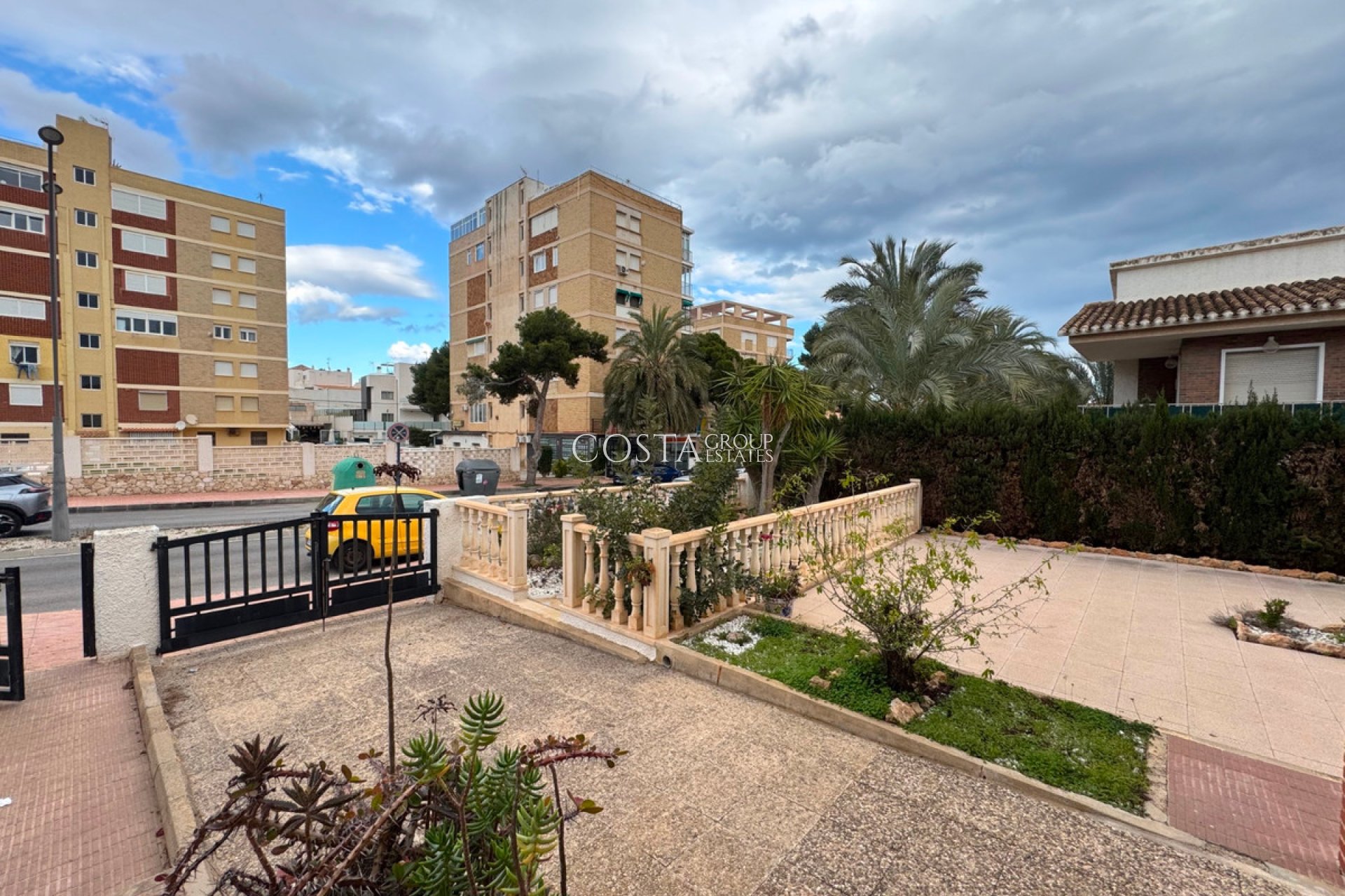Herverkoop - Villa -
Orihuela - La Zenia