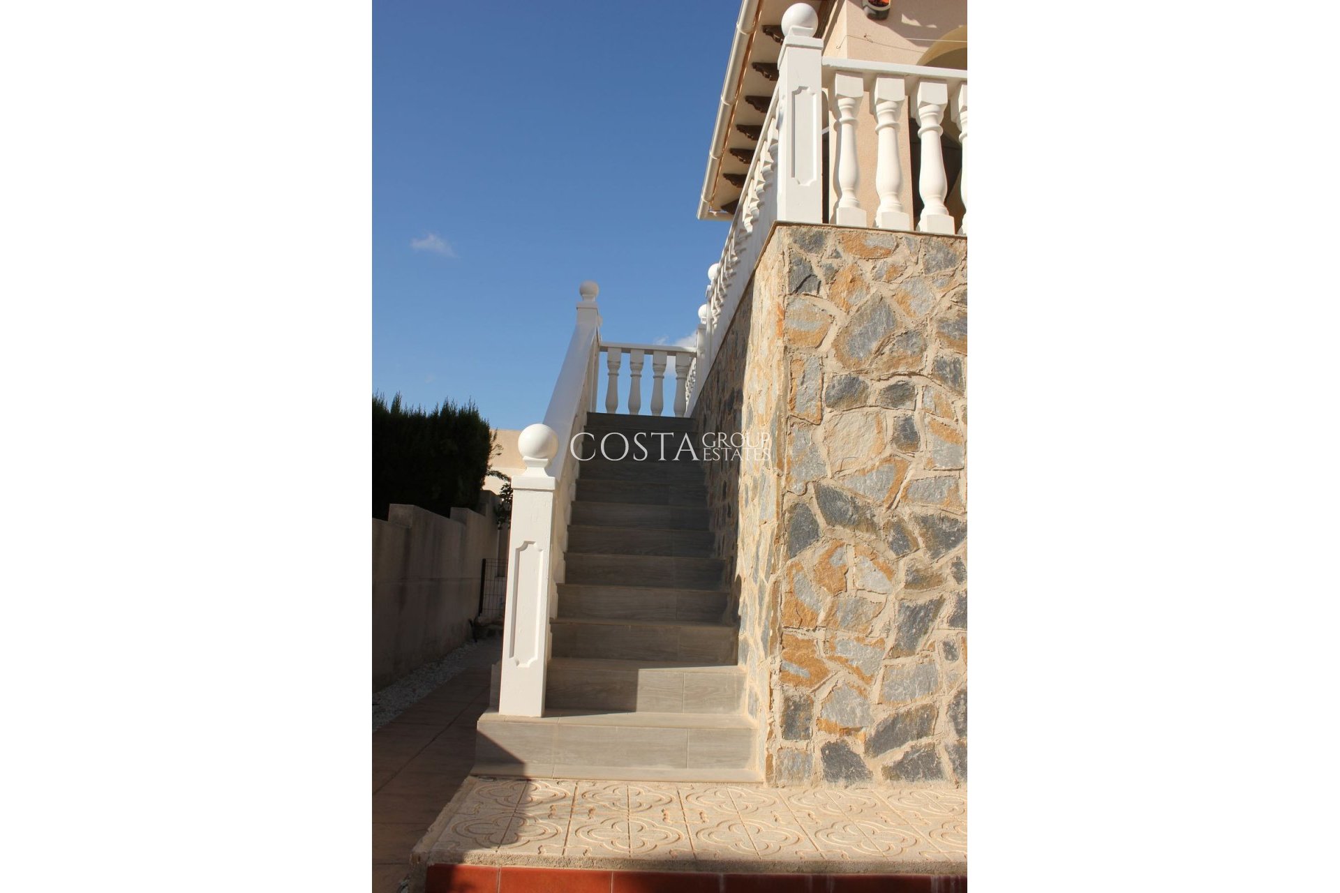 Herverkoop - Villa -
Orihuela - La Zenia