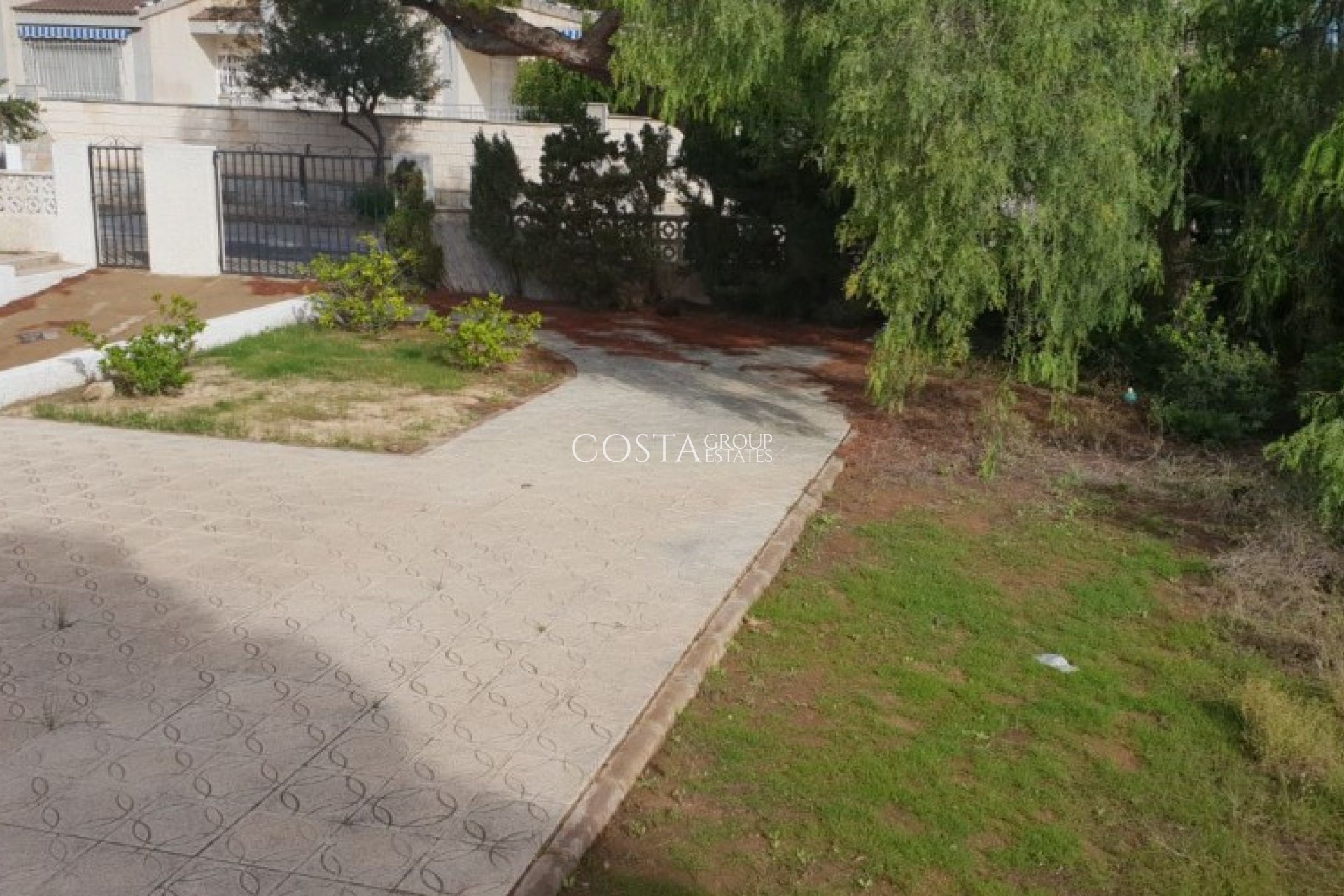 Herverkoop - Villa -
Orihuela - La Zenia