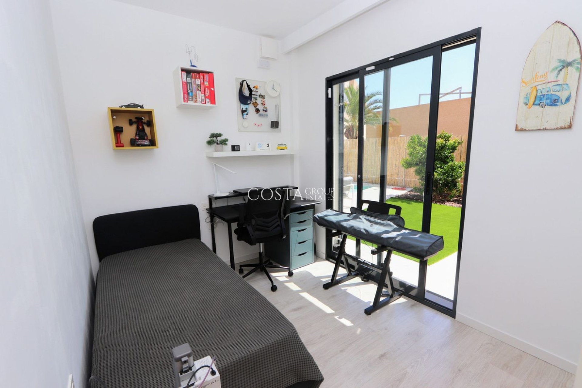 Herverkoop - Villa -
Orihuela - La Zenia