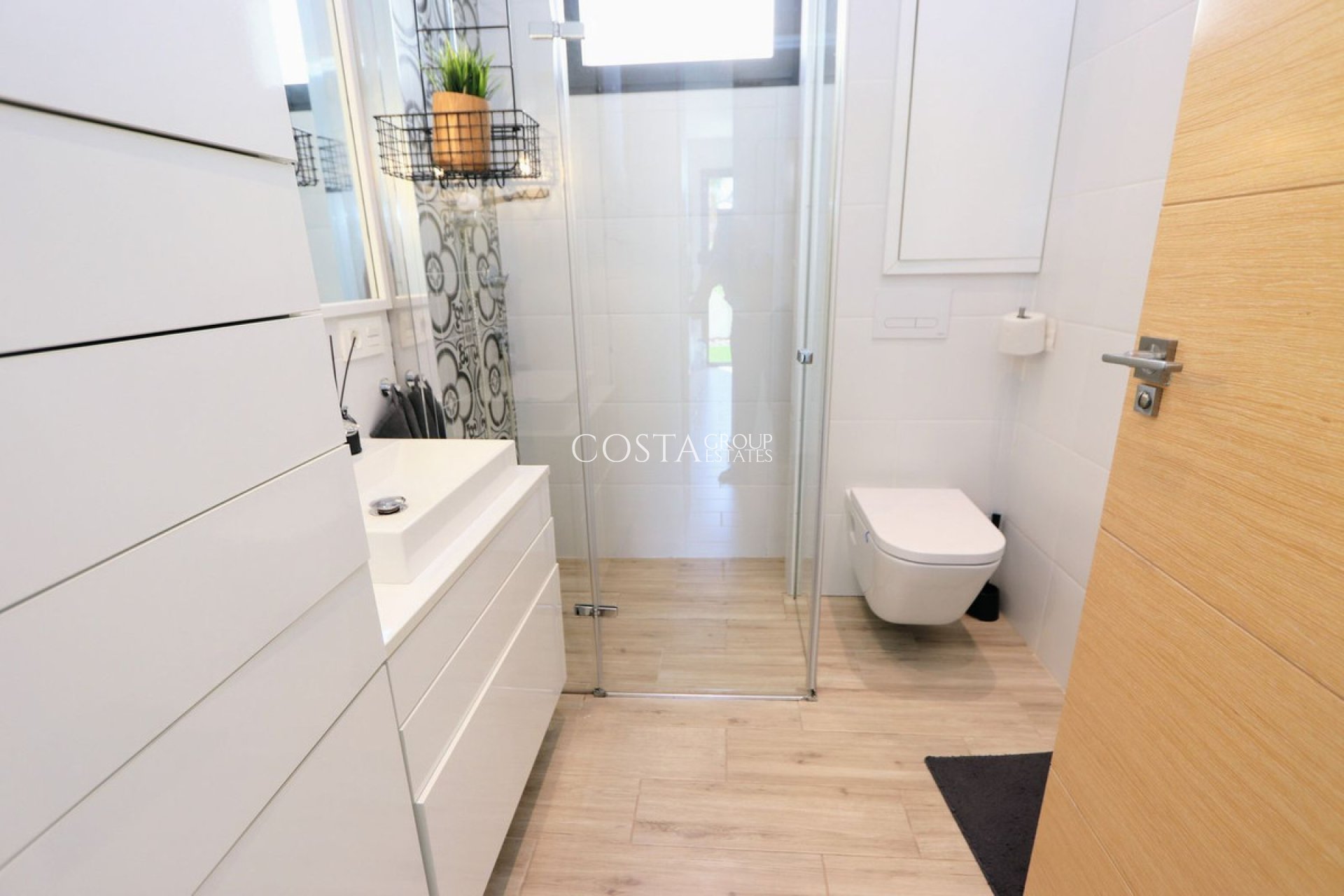 Herverkoop - Villa -
Orihuela - La Zenia