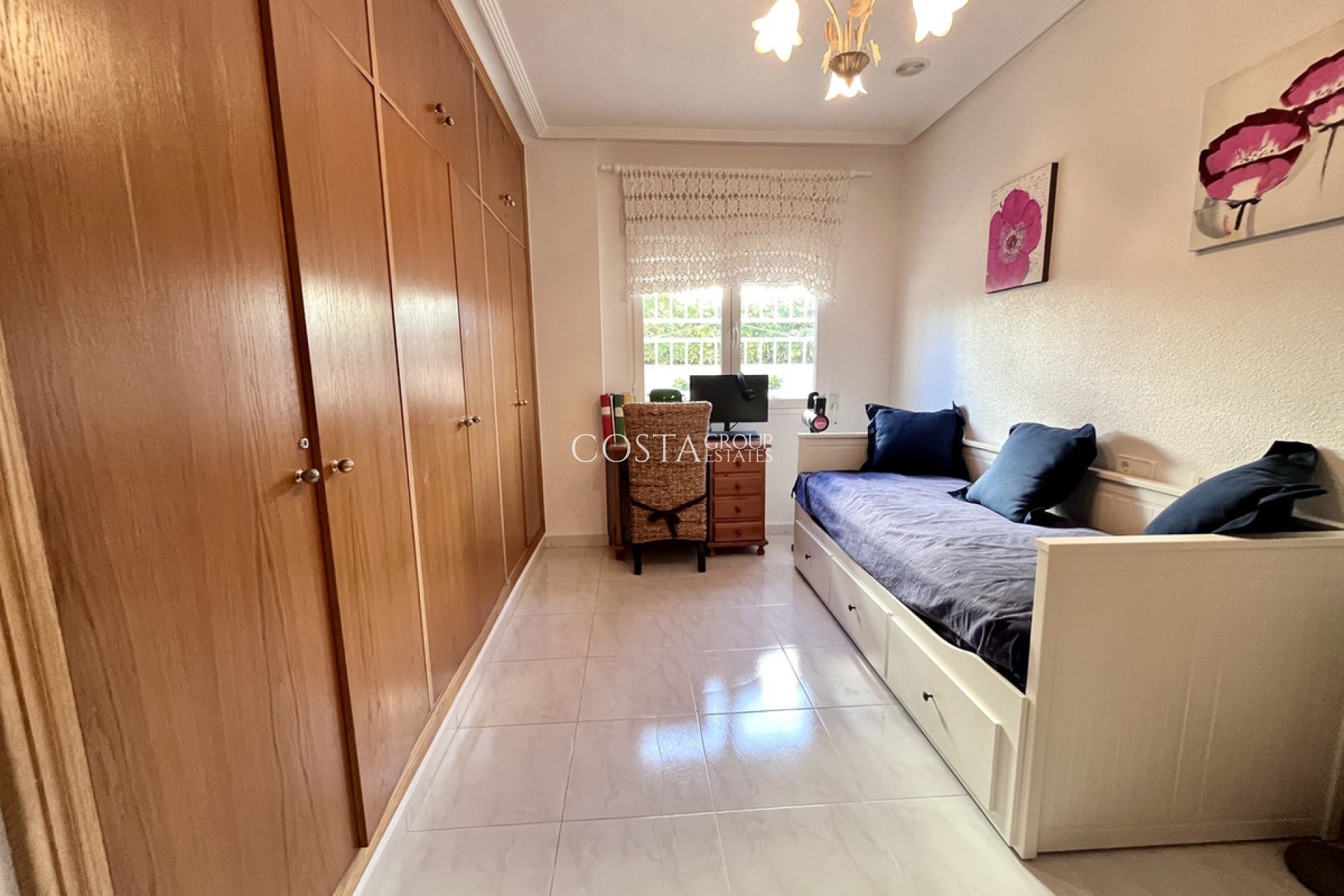 Herverkoop - Villa -
Orihuela - La Zenia