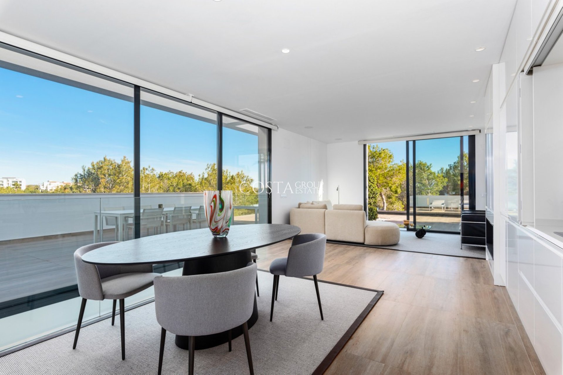 Herverkoop - Villa -
Orihuela - Las Colinas Golf