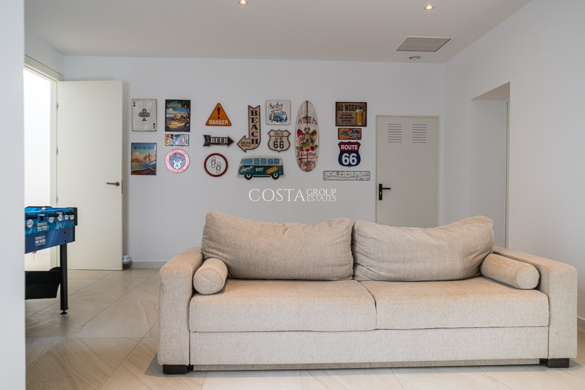 Herverkoop - Villa -
Orihuela - Las Colinas Golf