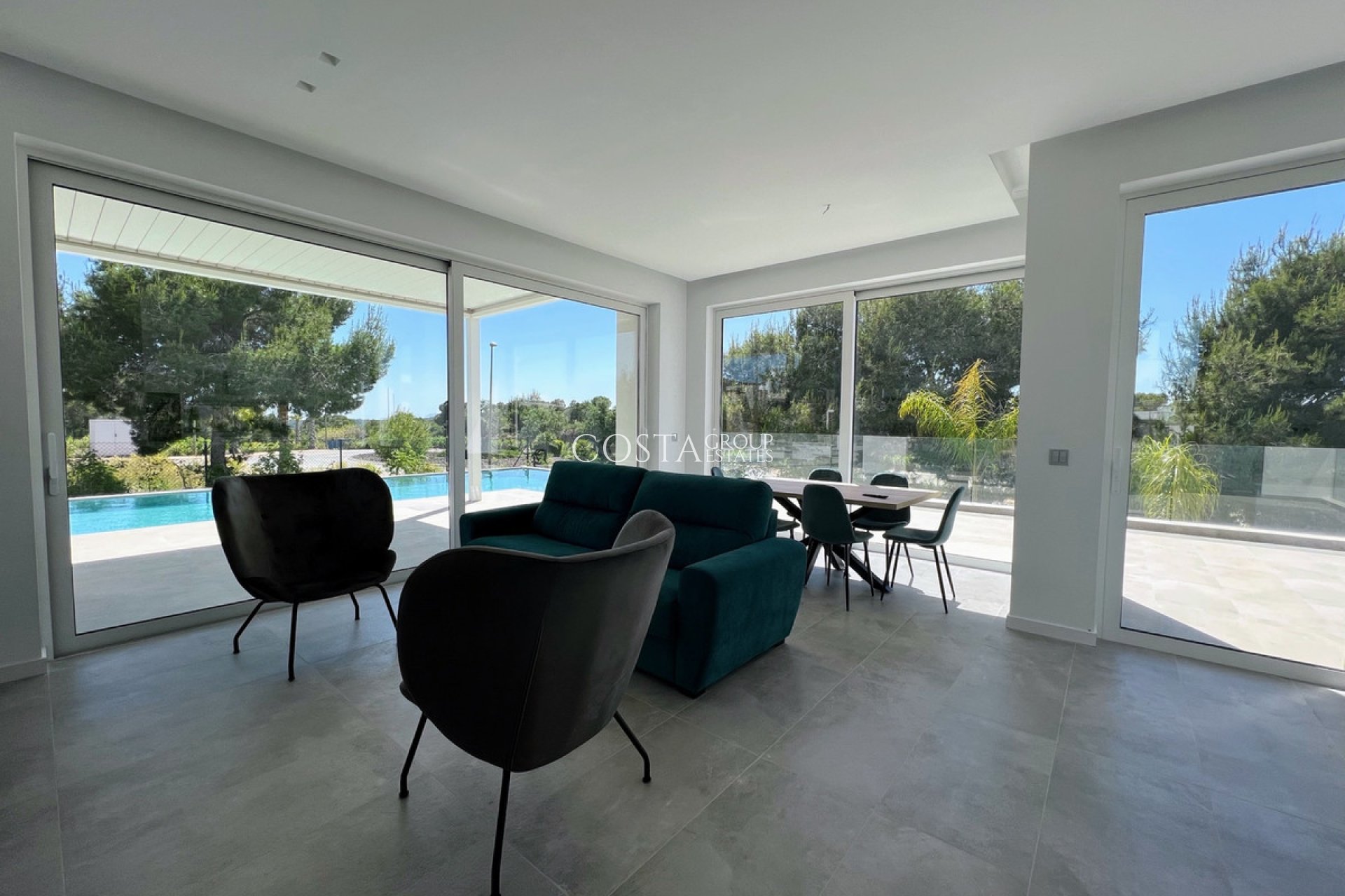 Herverkoop - Villa -
Orihuela - Las Colinas Golf