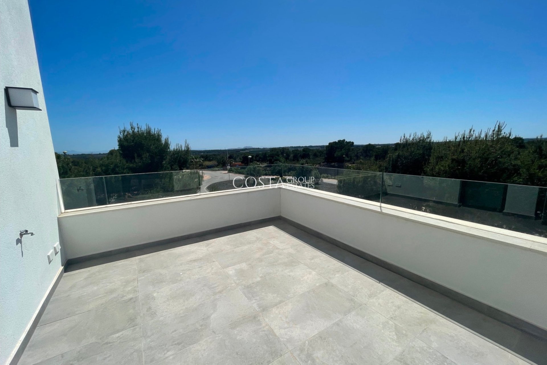 Herverkoop - Villa -
Orihuela - Las Colinas Golf