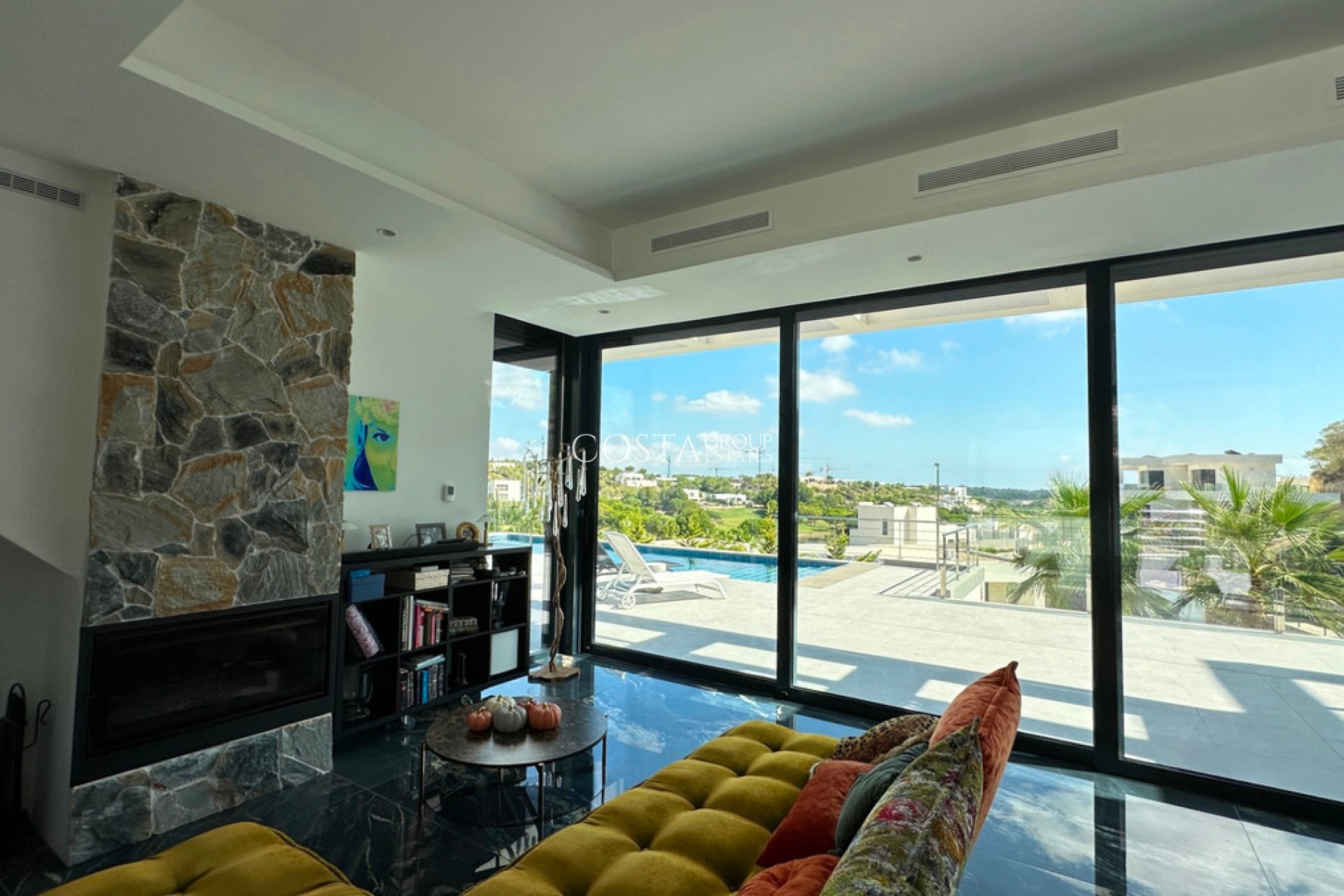 Herverkoop - Villa -
Orihuela - Las Colinas Golf