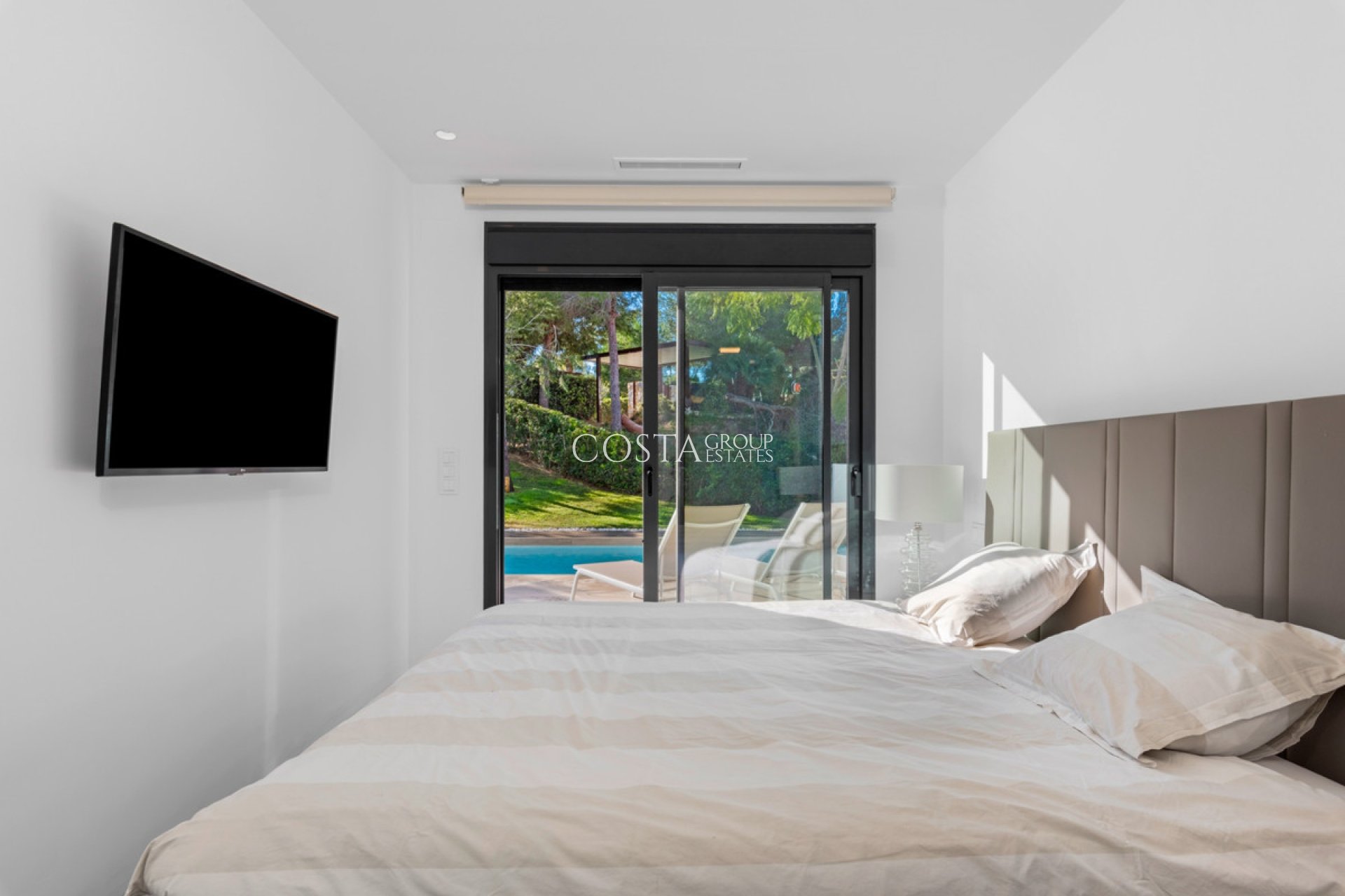 Herverkoop - Villa -
Orihuela - Las Colinas Golf