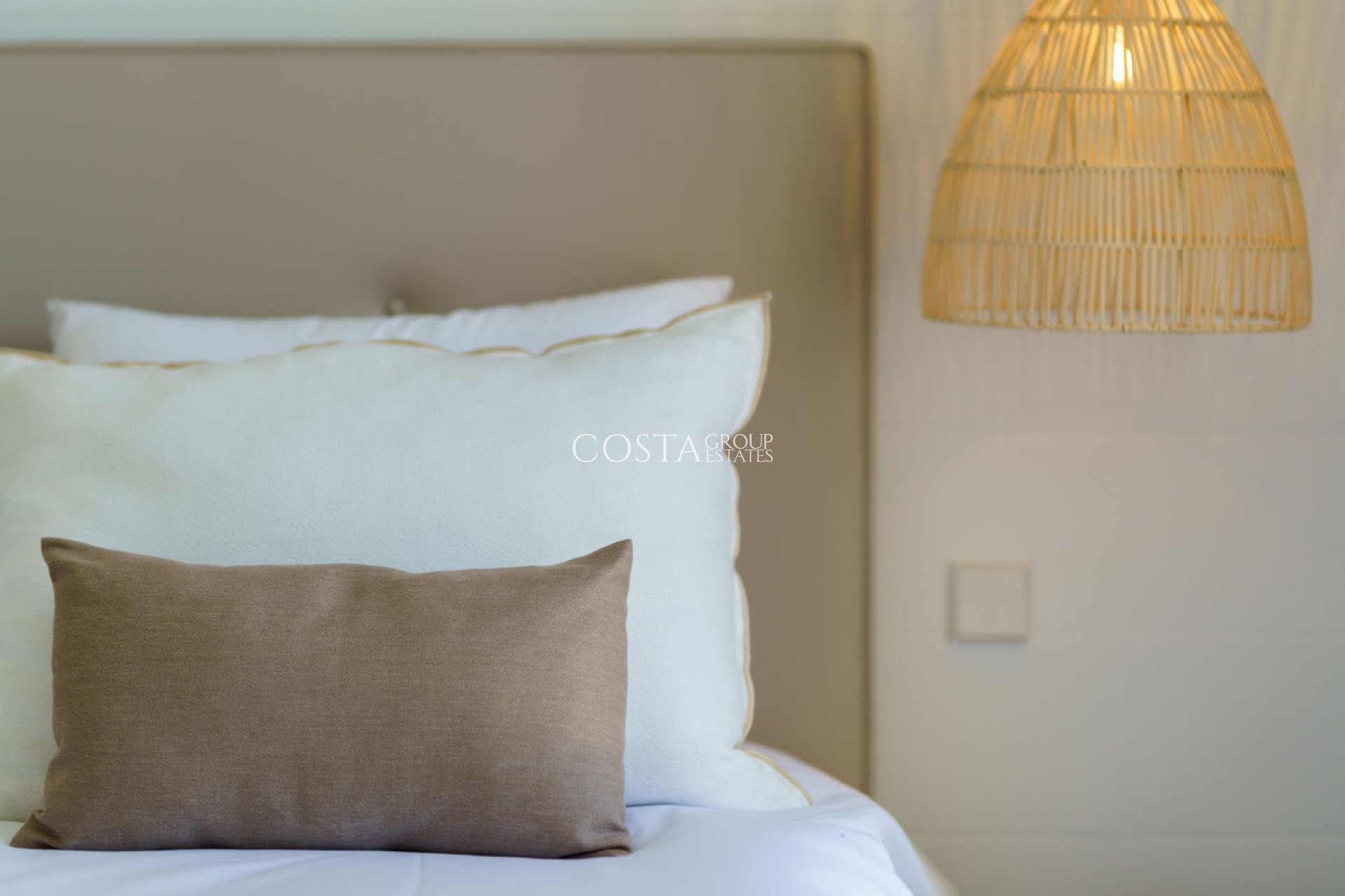 Herverkoop - Villa -
Orihuela - Las Colinas Golf