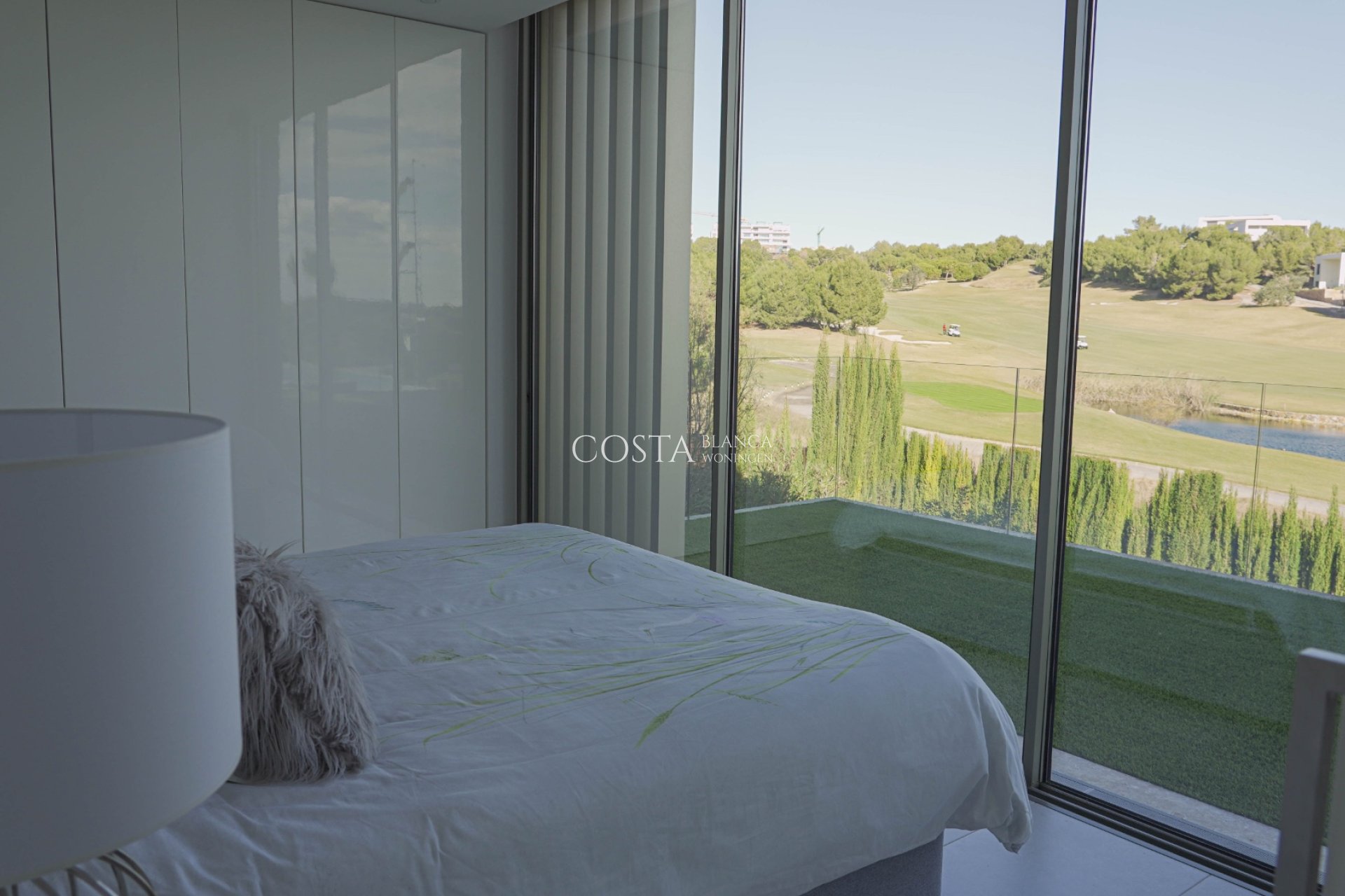 Herverkoop - Villa -
Orihuela - Las Colinas Golf