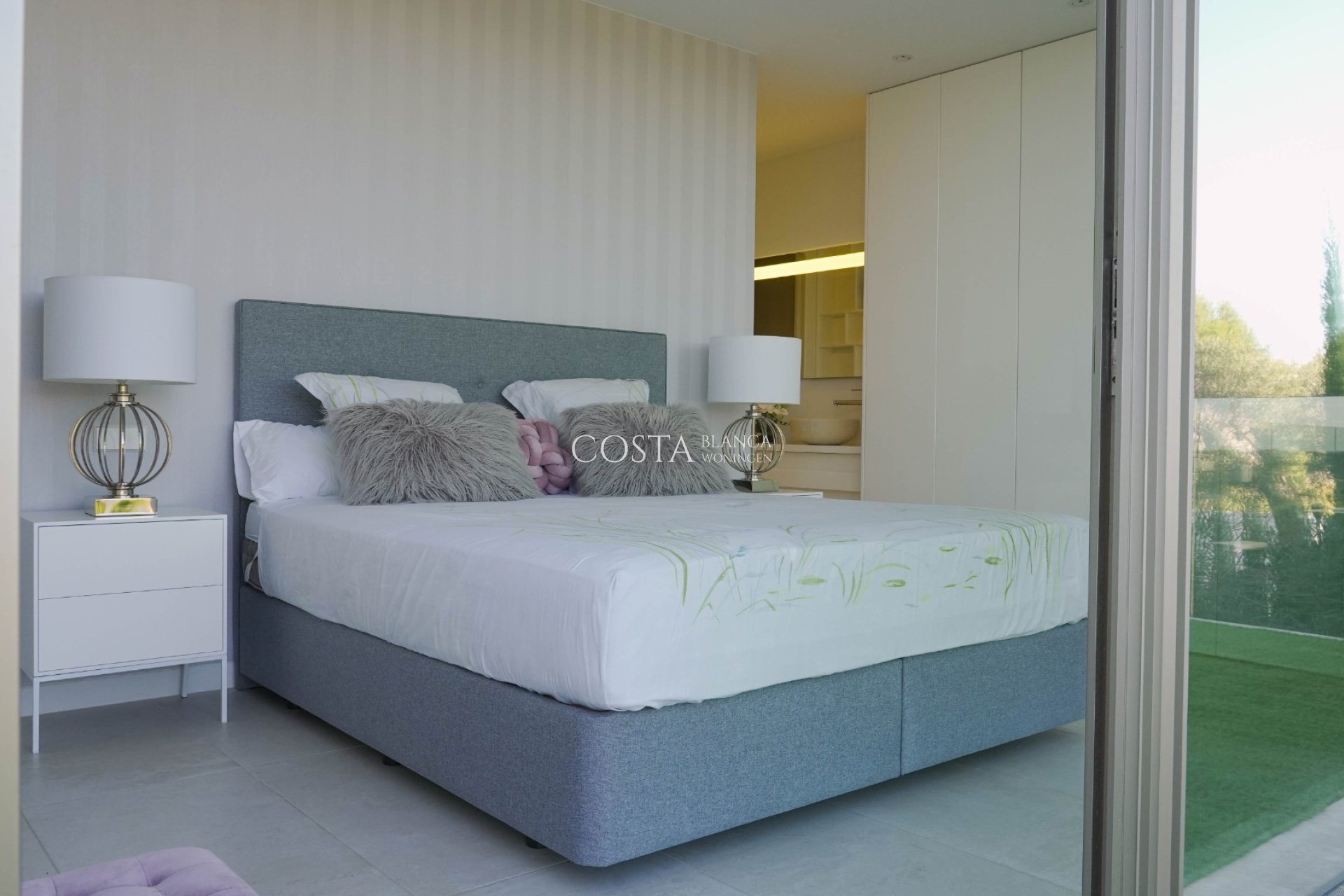 Herverkoop - Villa -
Orihuela - Las Colinas Golf