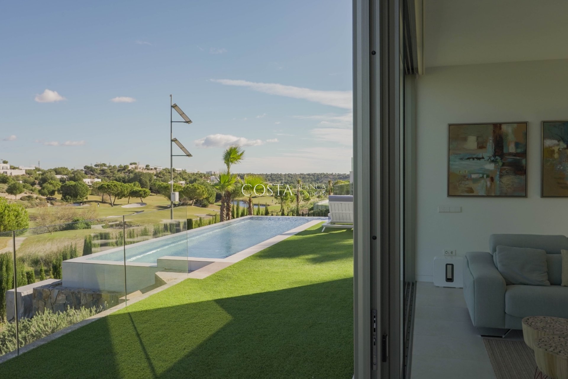 Herverkoop - Villa -
Orihuela - Las Colinas Golf