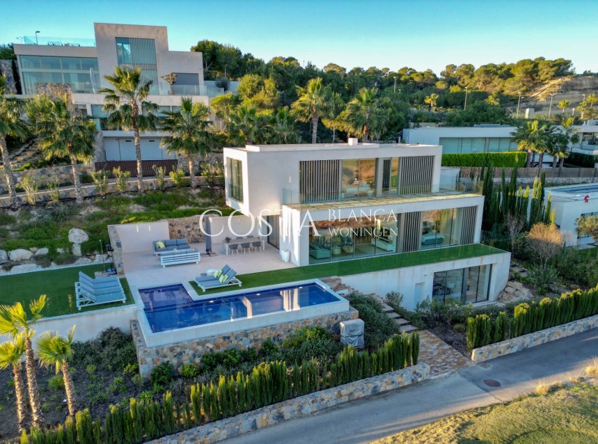 Herverkoop - Villa -
Orihuela - Las Colinas Golf