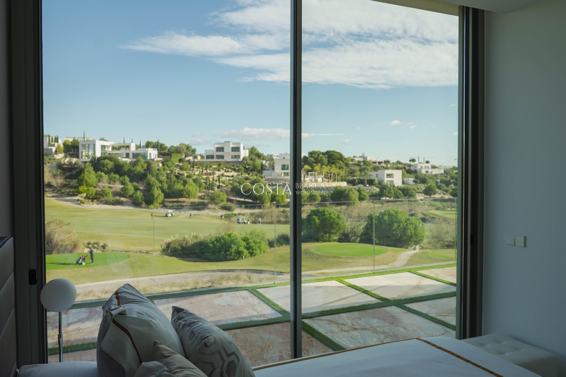 Herverkoop - Villa -
Orihuela - Las Colinas Golf