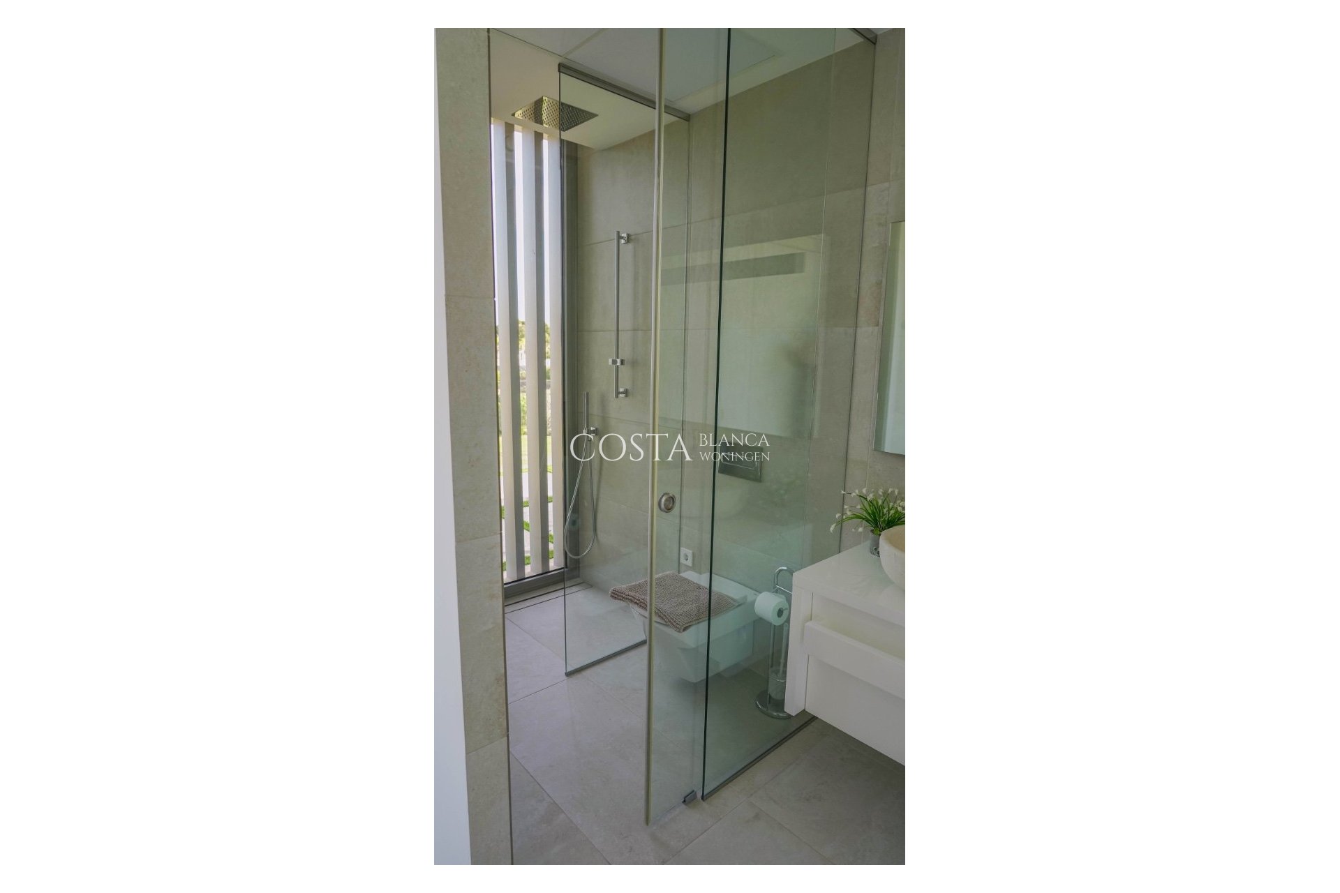 Herverkoop - Villa -
Orihuela - Las Colinas Golf
