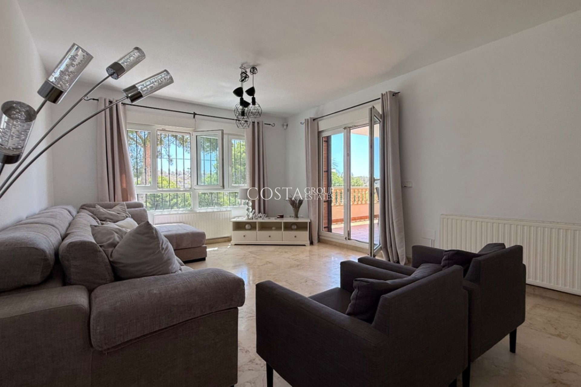 Herverkoop - Villa -
Orihuela - Las Ramblas Golf