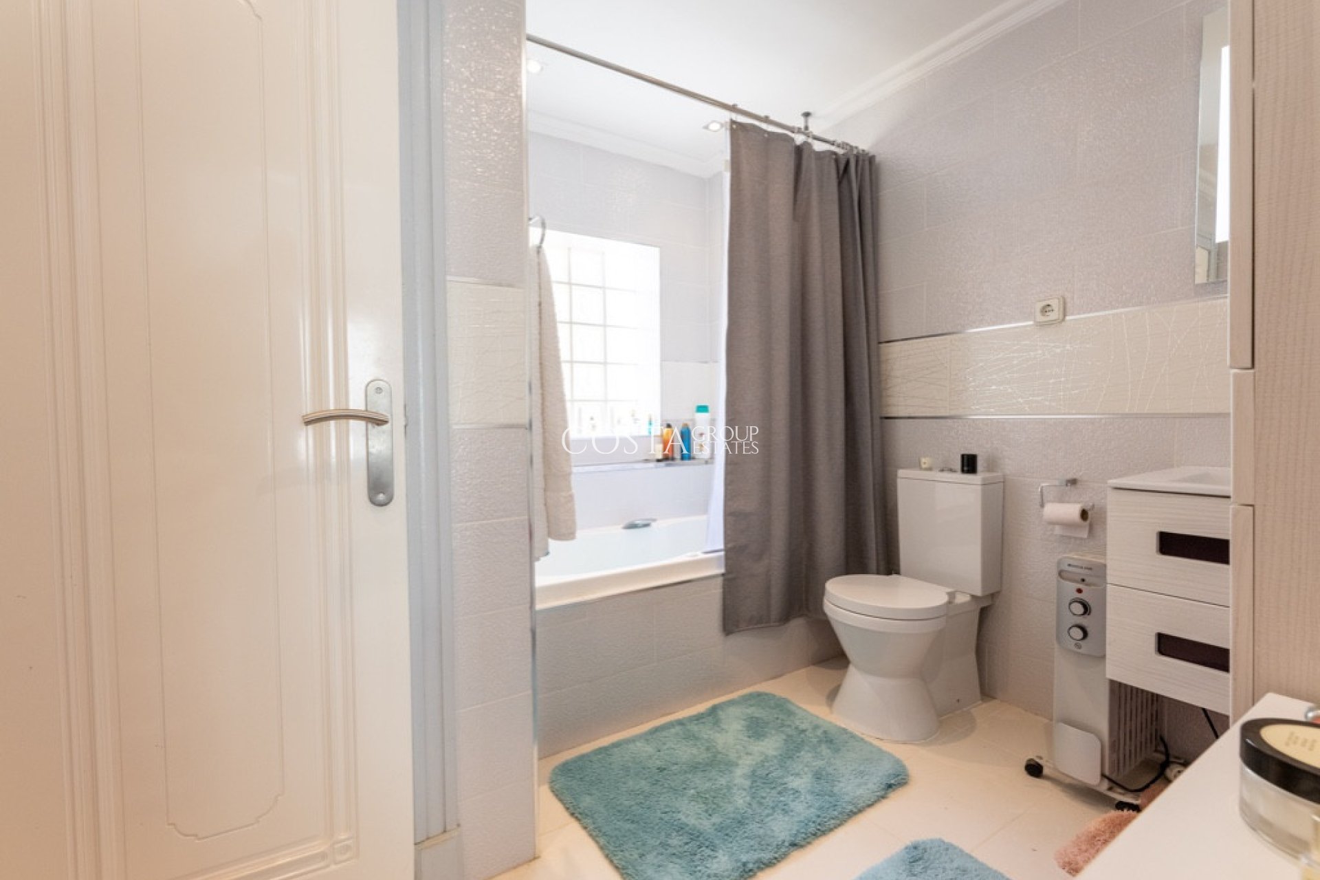 Herverkoop - Villa -
Orihuela - Las Ramblas Golf