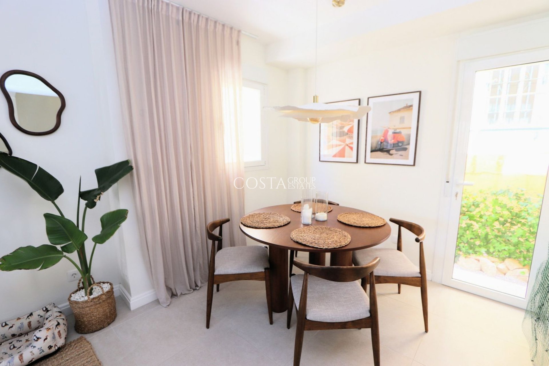 Herverkoop - Villa -
Orihuela - Los Altos