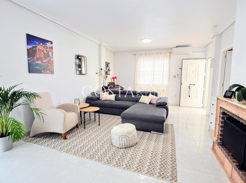 Herverkoop - Villa -
Orihuela - Los Altos