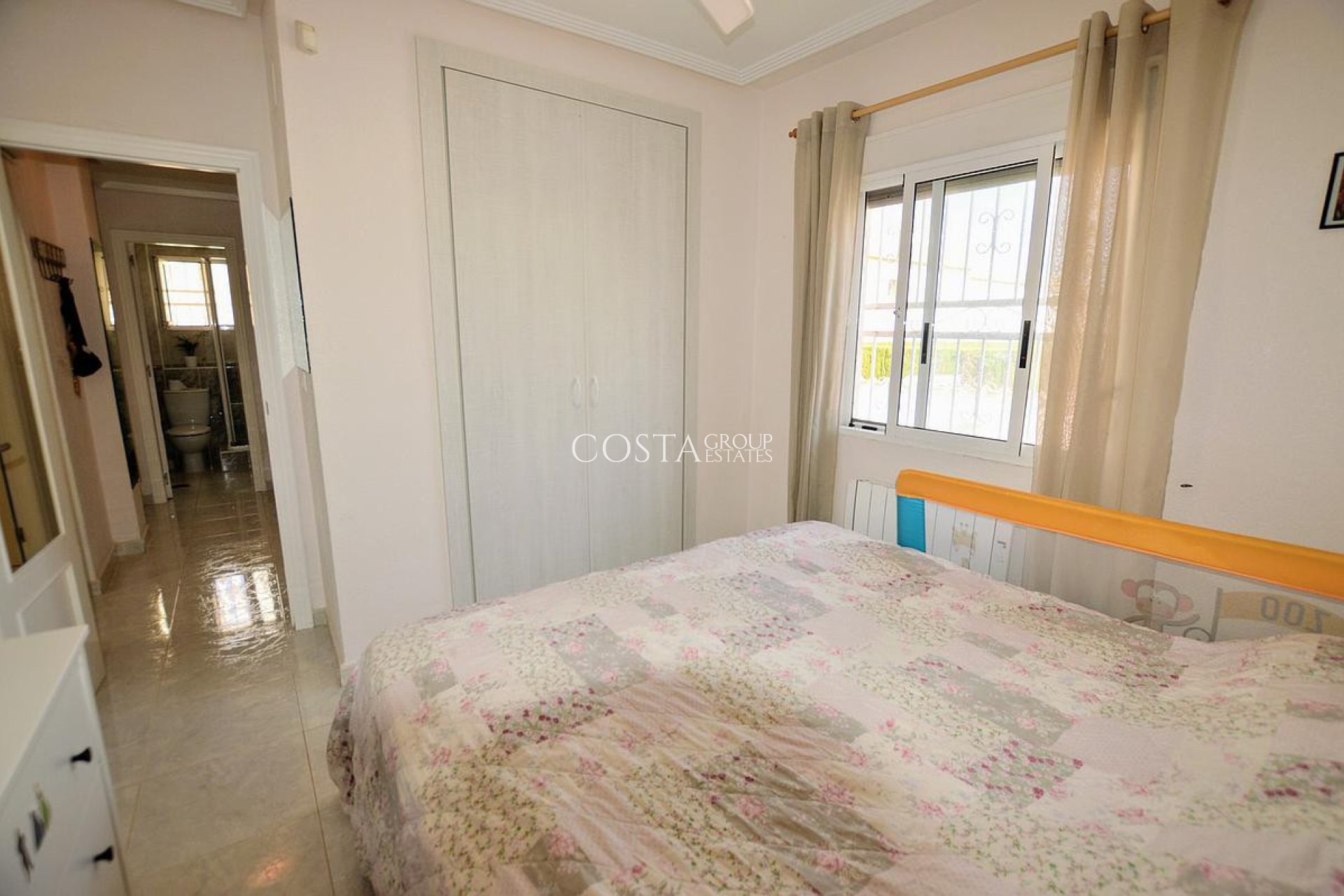 Herverkoop - Villa -
Orihuela - Los Altos