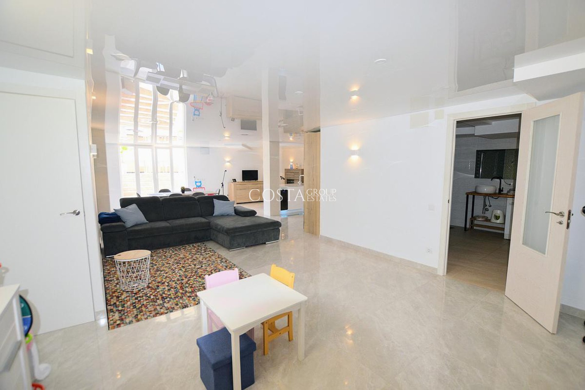 Herverkoop - Villa -
Orihuela - Los Altos