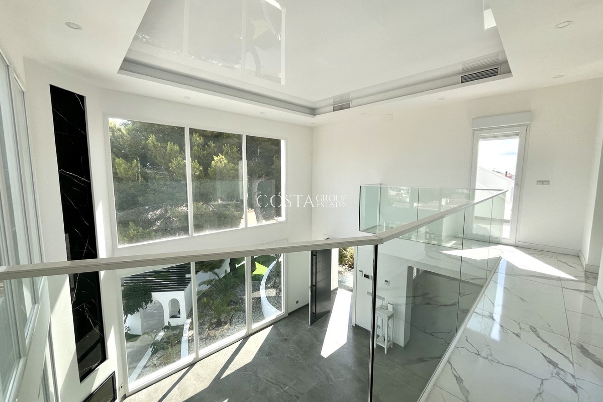 Herverkoop - Villa -
Orihuela - Los Balcones