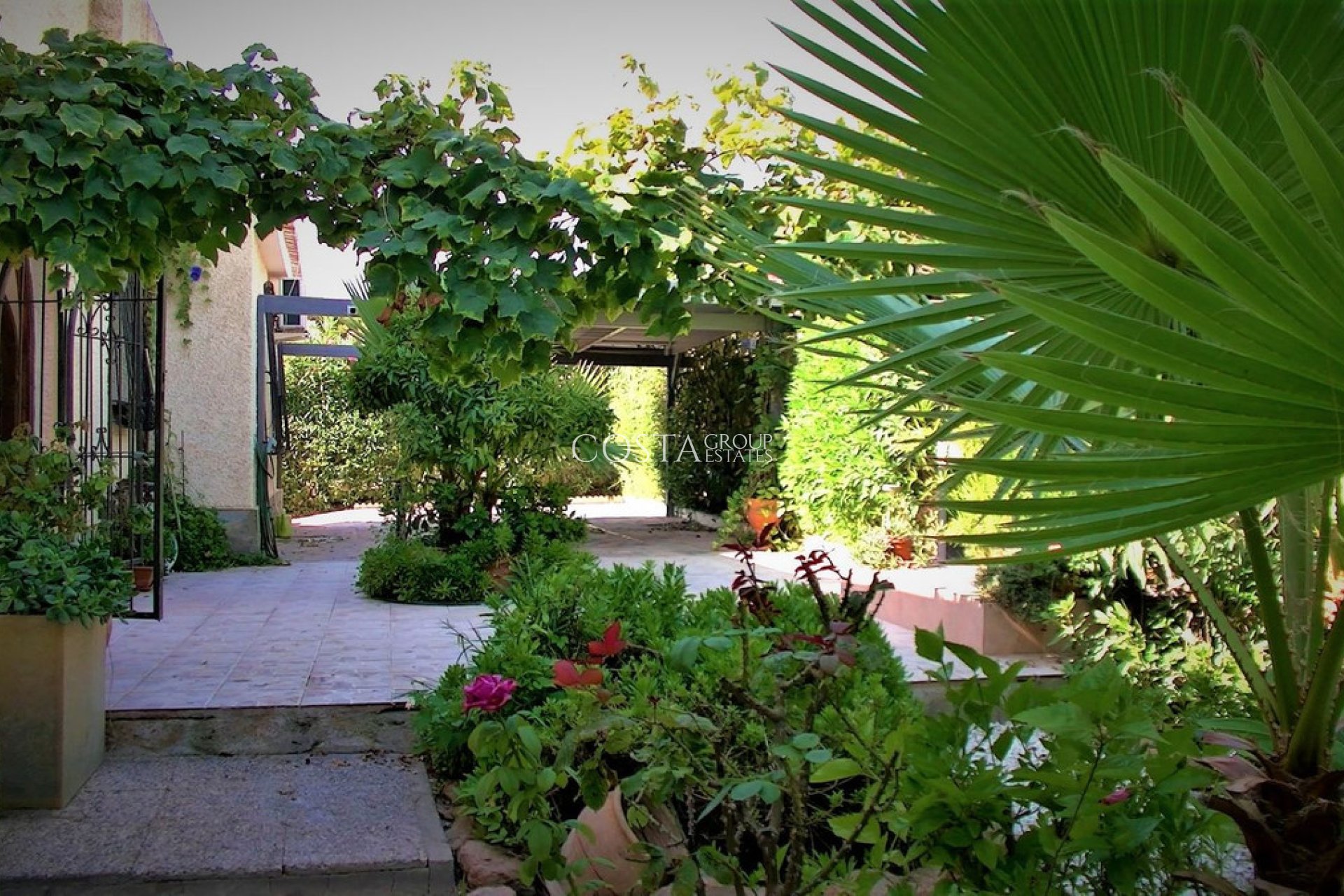 Herverkoop - Villa -
Orihuela - Los Balcones