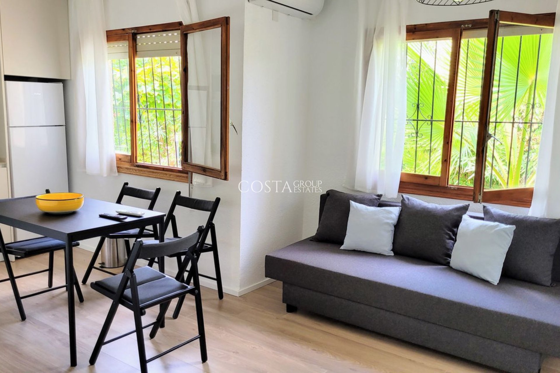 Herverkoop - Villa -
Orihuela - Los Balcones