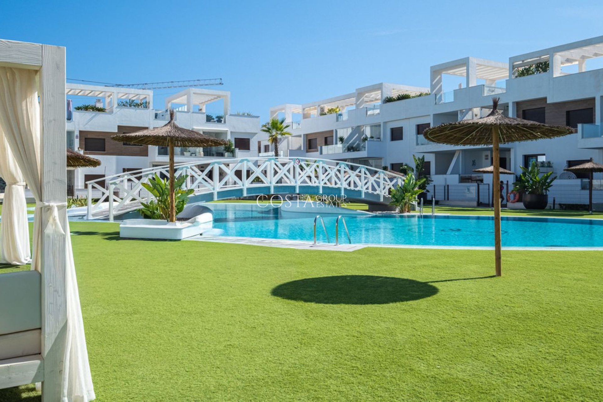 Herverkoop - Villa -
Orihuela - Los Balcones