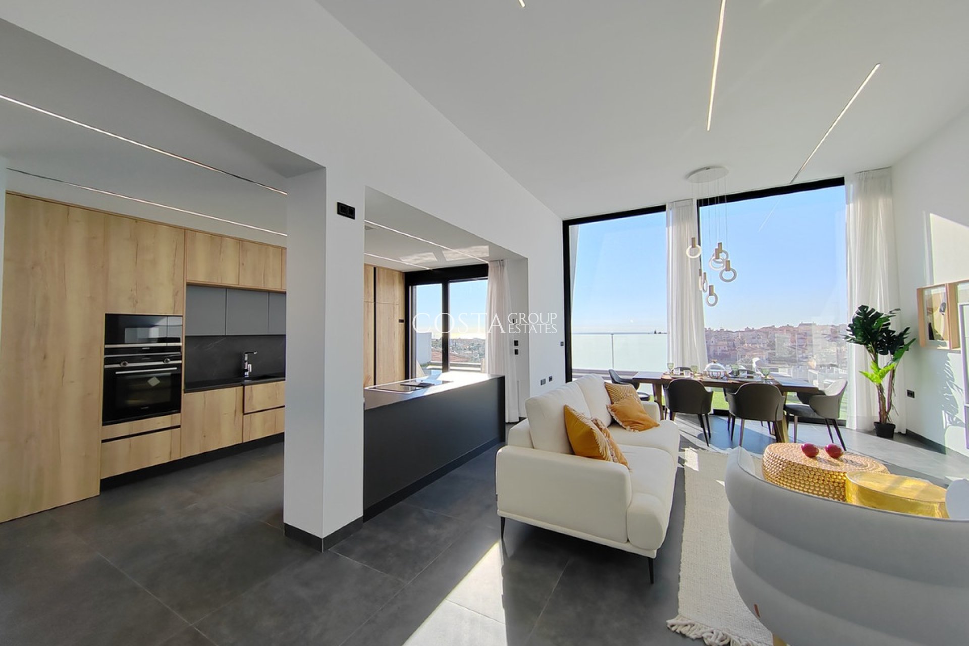 Herverkoop - Villa -
Orihuela - Los Balcones