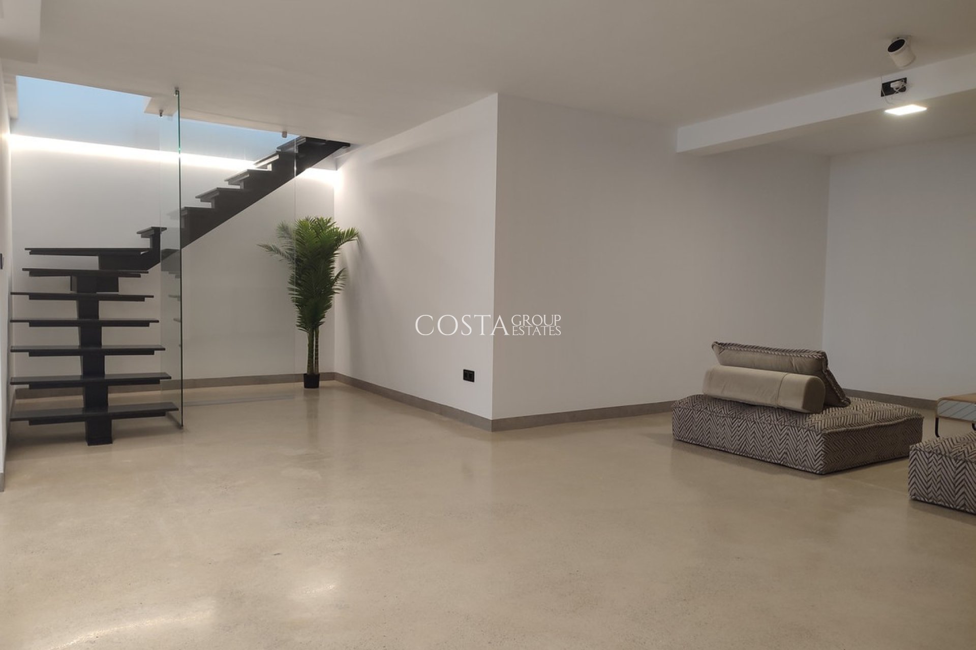 Herverkoop - Villa -
Orihuela - Los Balcones