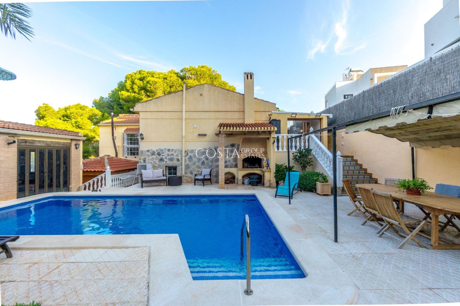 Herverkoop - Villa -
Orihuela - Los Balcones