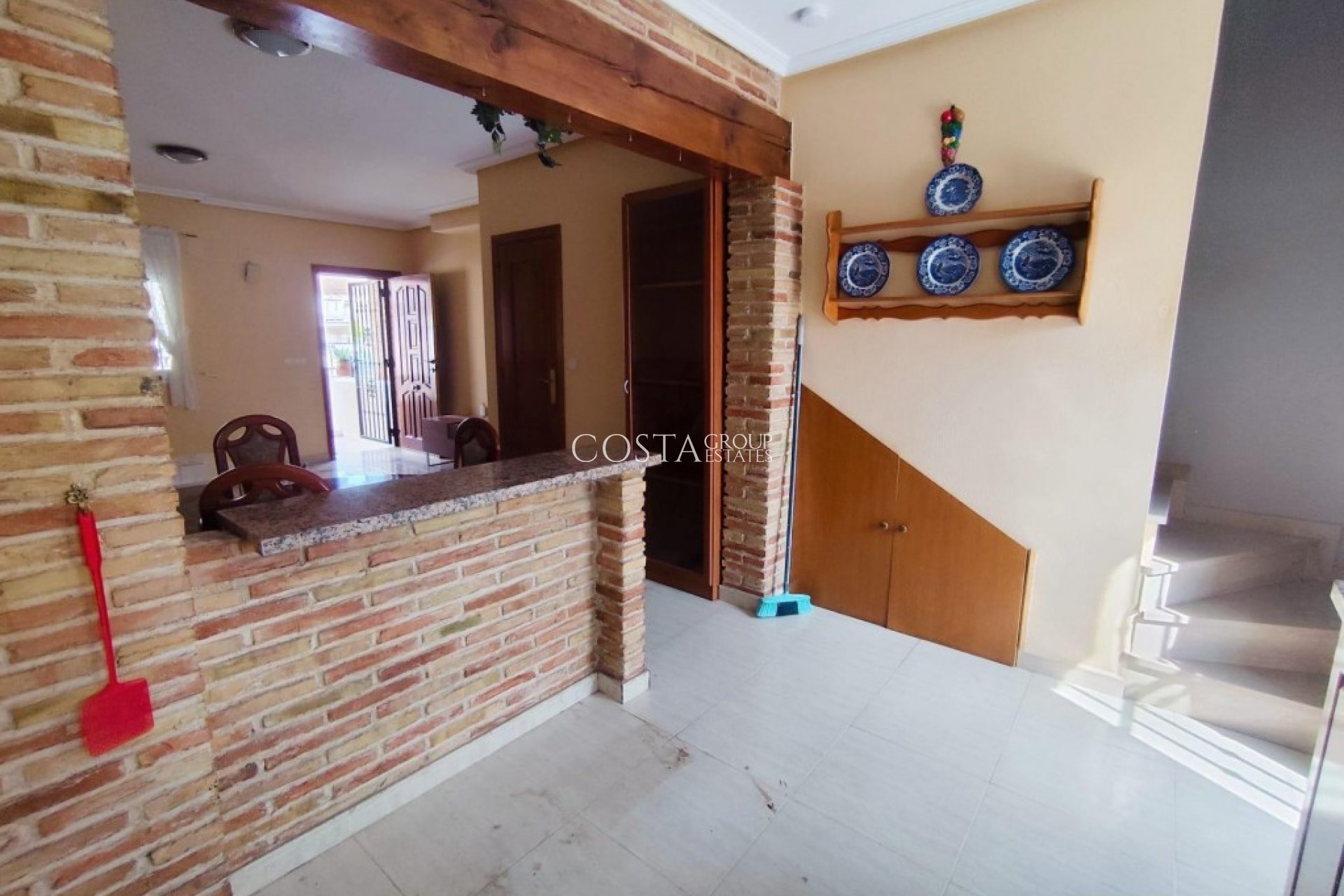 Herverkoop - Villa -
Orihuela - Orihuela Costa