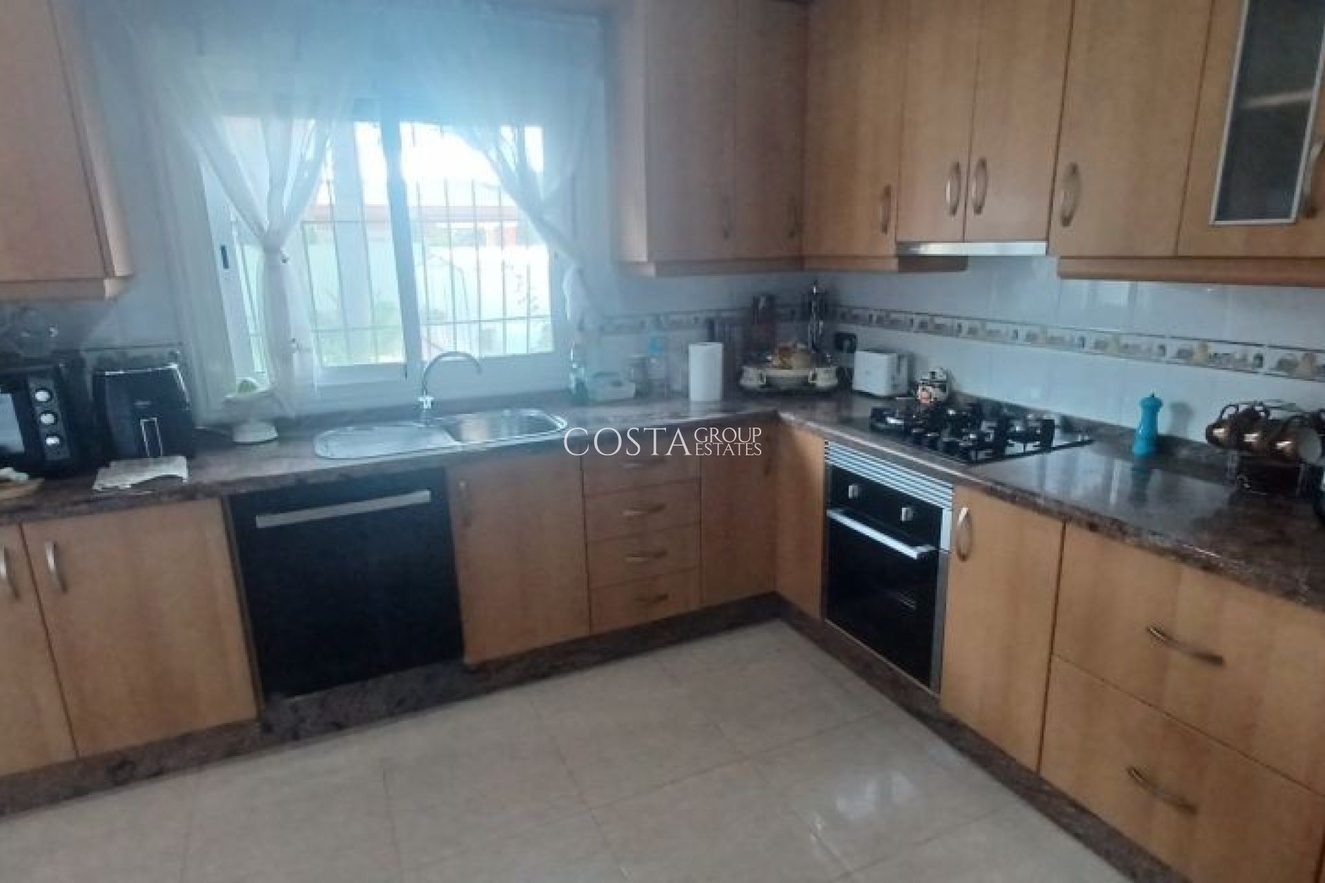 Herverkoop - Villa -
Orihuela - Orihuela Costa