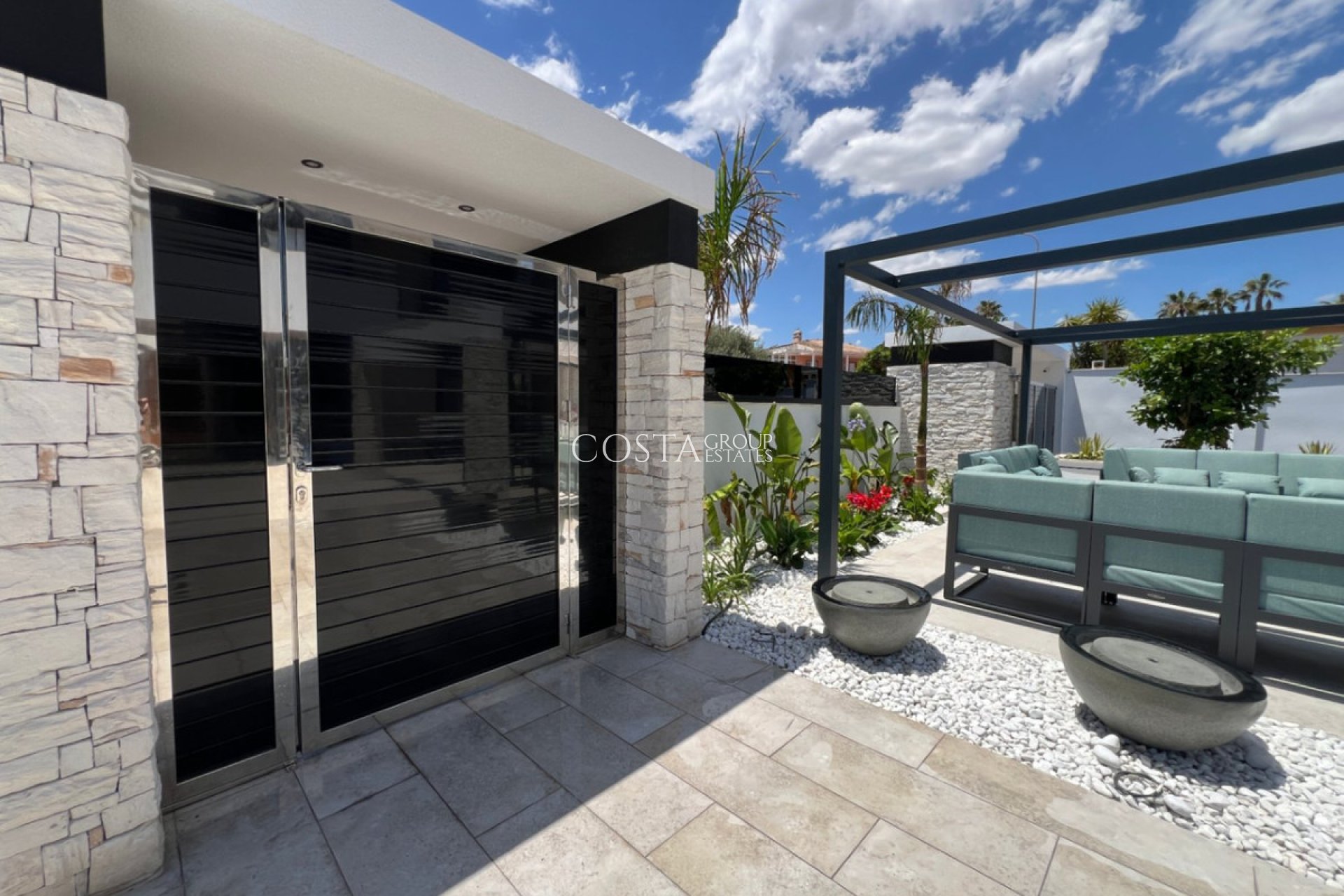 Herverkoop - Villa -
Orihuela - Orihuela Costa