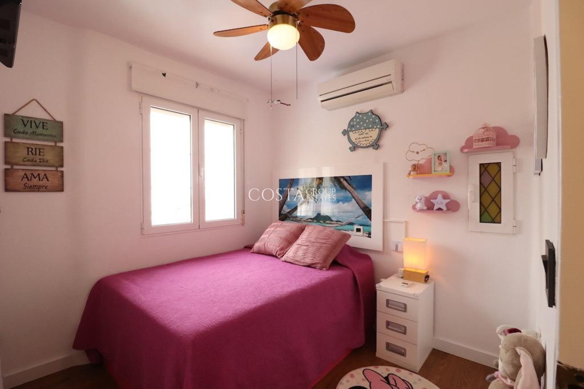 Herverkoop - Villa -
Orihuela - Orihuela Costa