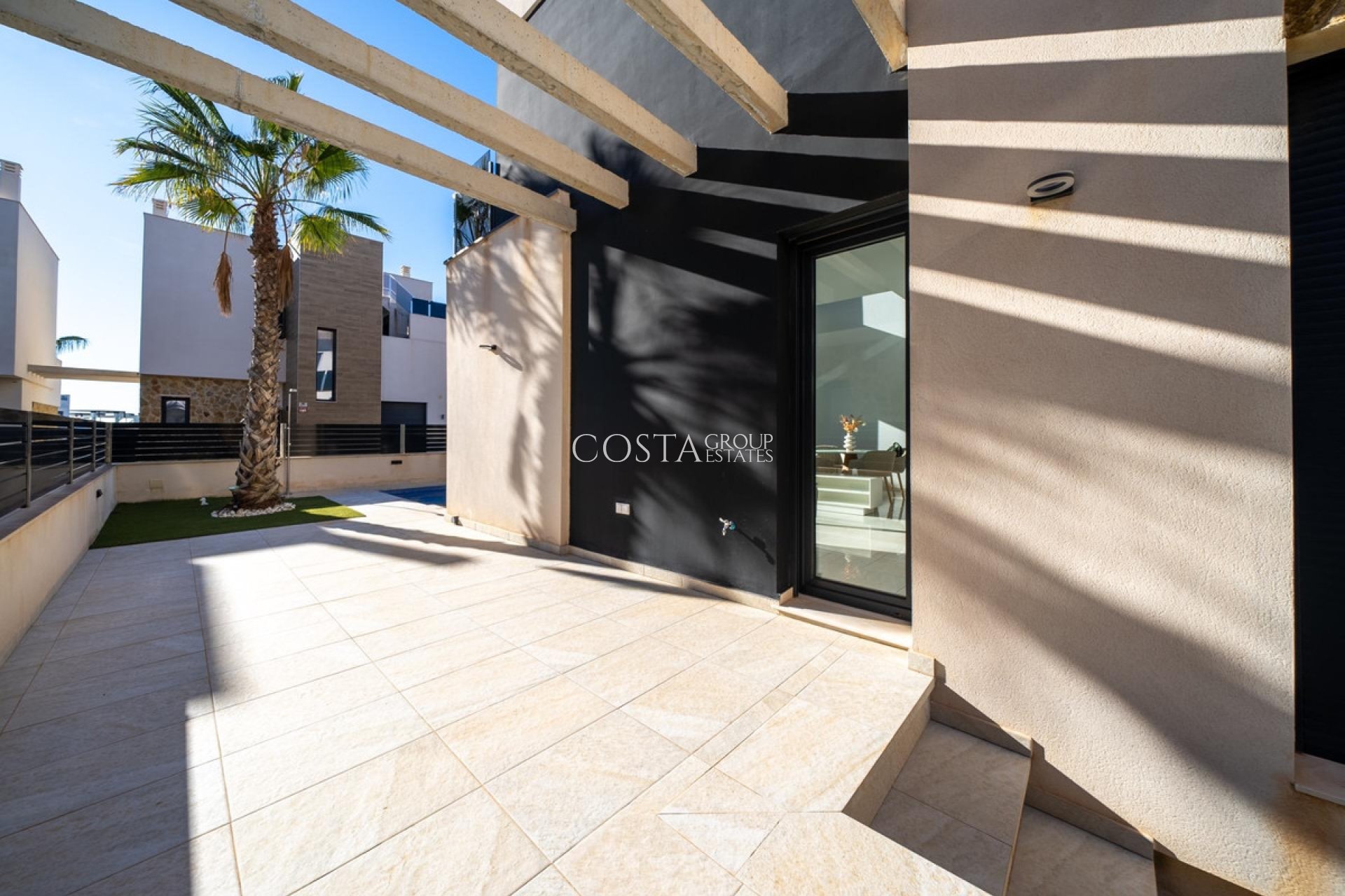 Herverkoop - Villa -
Orihuela - Orihuela Costa