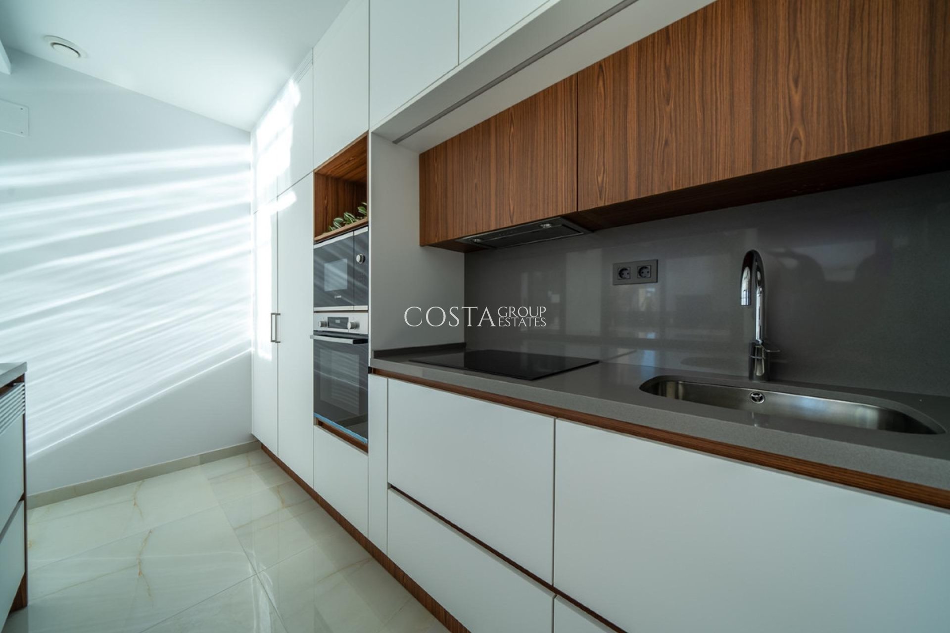 Herverkoop - Villa -
Orihuela - Orihuela Costa