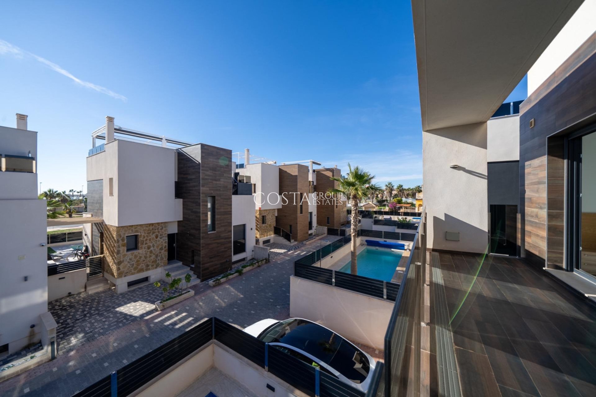 Herverkoop - Villa -
Orihuela - Orihuela Costa