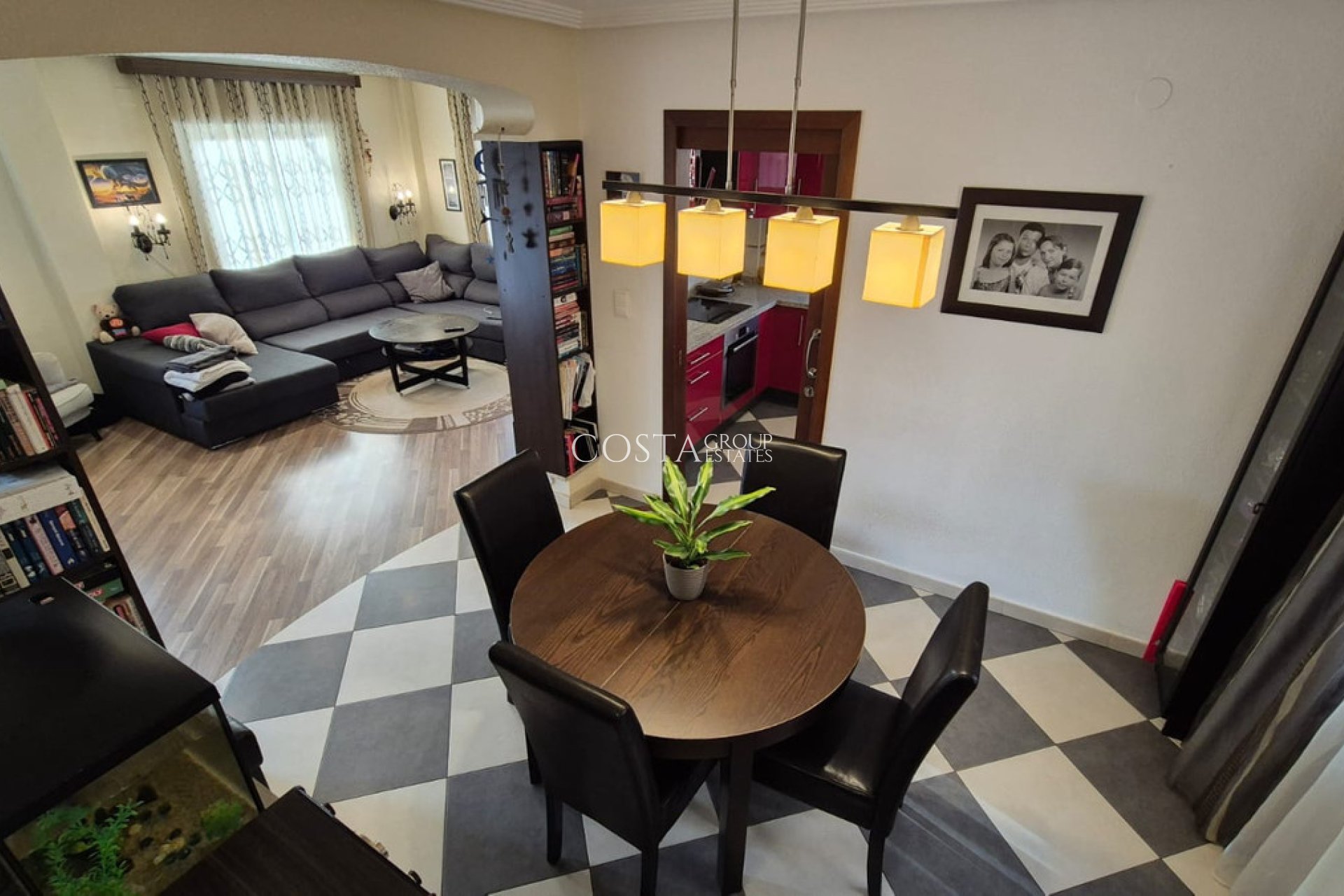 Herverkoop - Villa -
Orihuela - Orihuela Costa