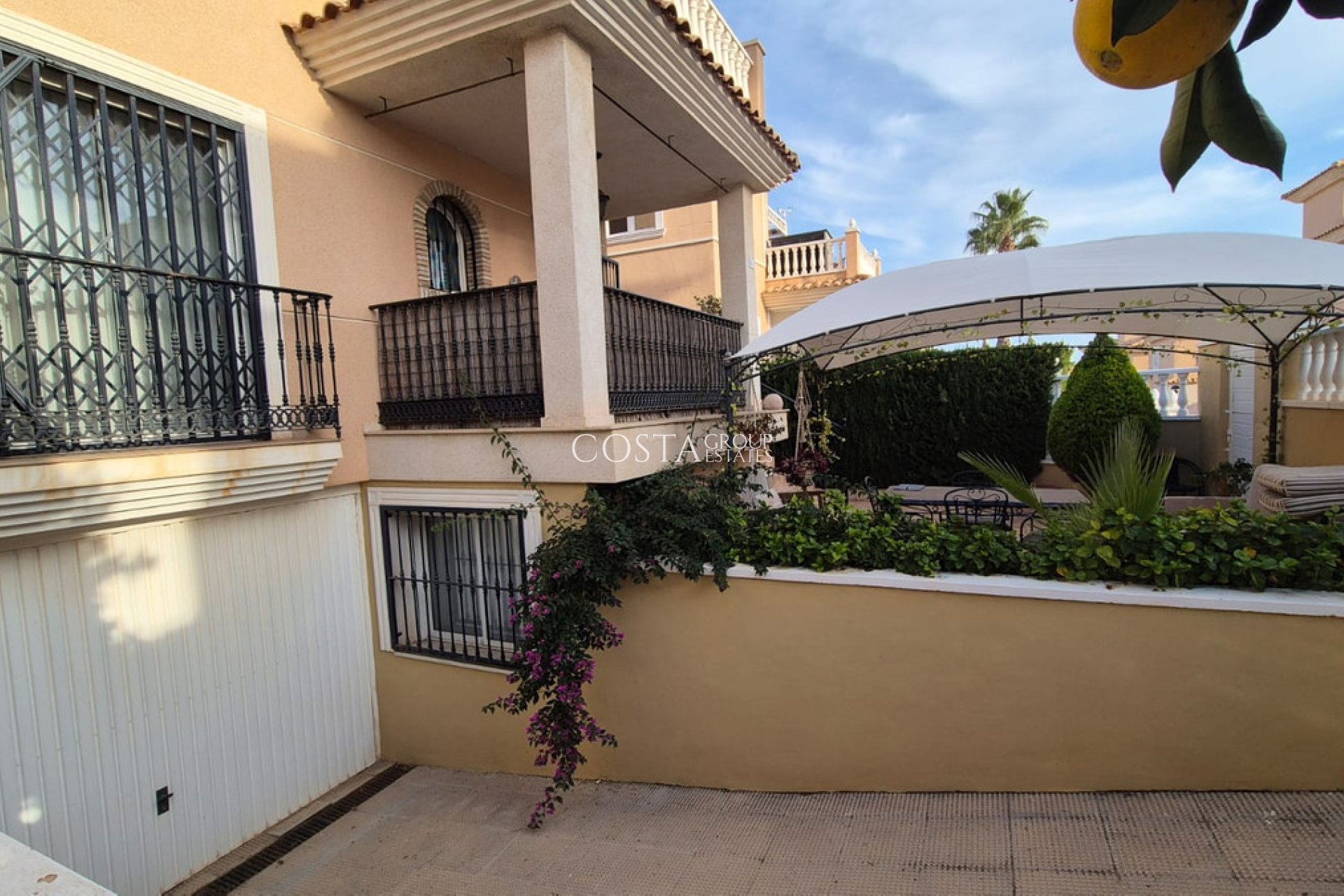 Herverkoop - Villa -
Orihuela - Orihuela Costa