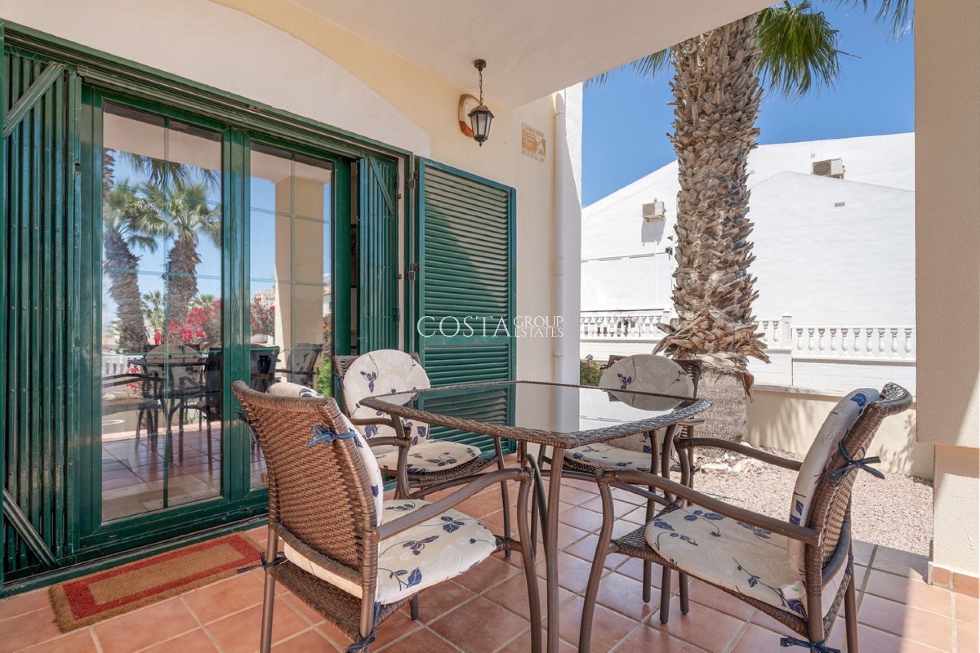 Herverkoop - Villa -
Orihuela - Orihuela Costa