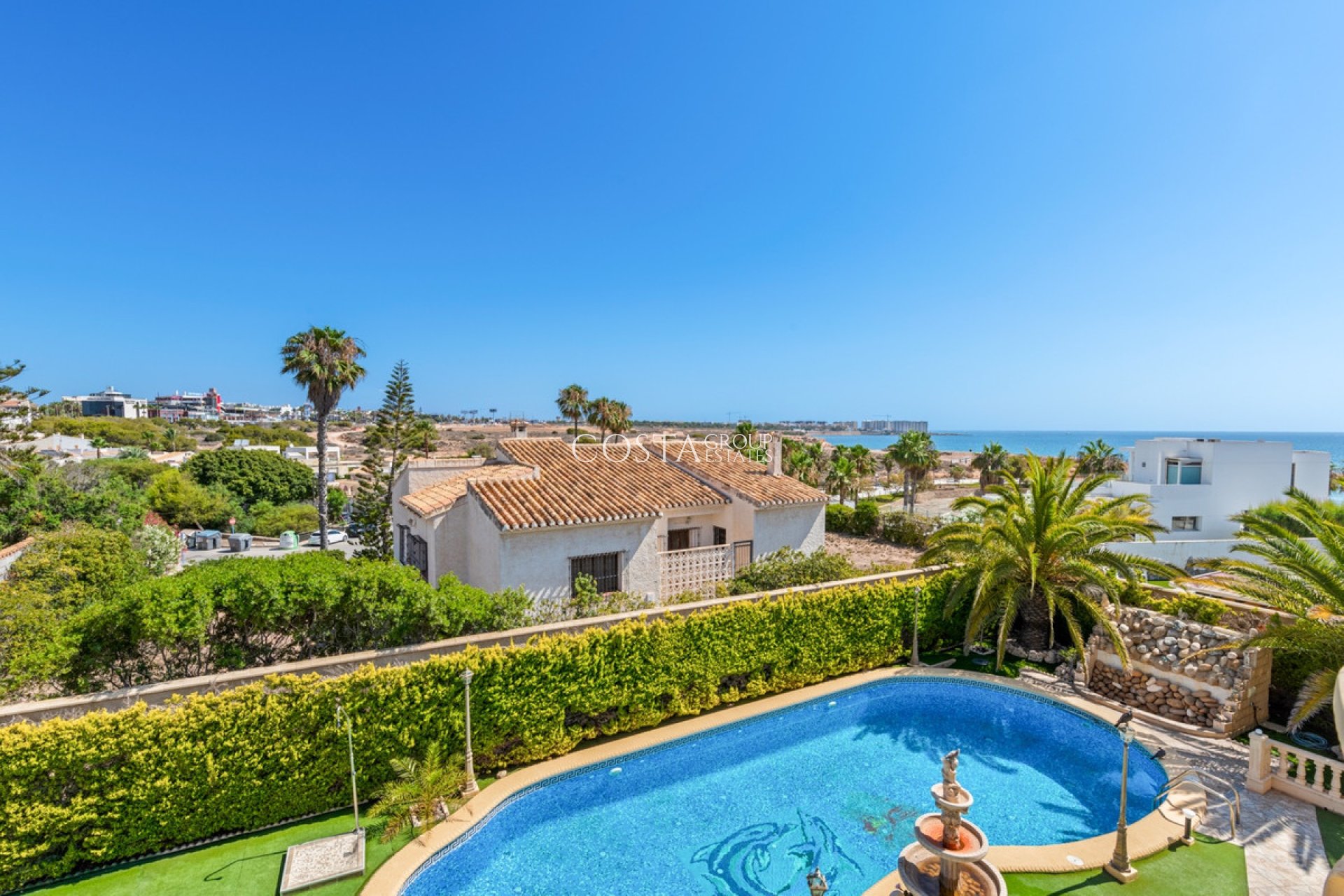 Herverkoop - Villa -
Orihuela - Playa Flamenca